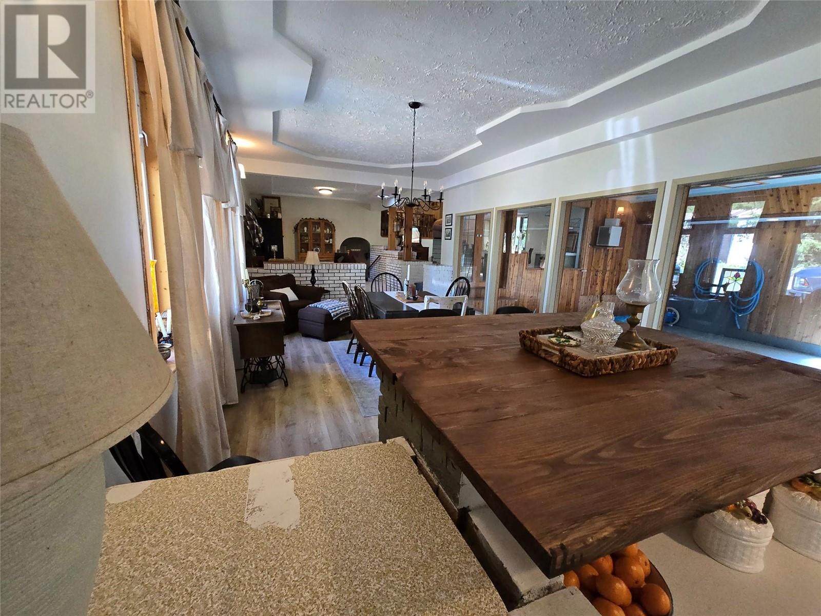 643 Kennedy Road, Clearwater, British Columbia  V0E 1N1 - Photo 14 - 10346813