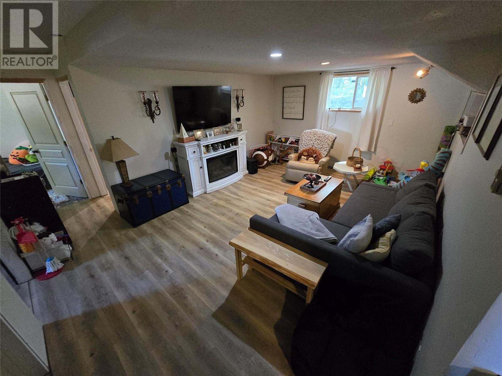 643 Kennedy Road, Clearwater, British Columbia  V0E 1N1 - Photo 49 - 10346813