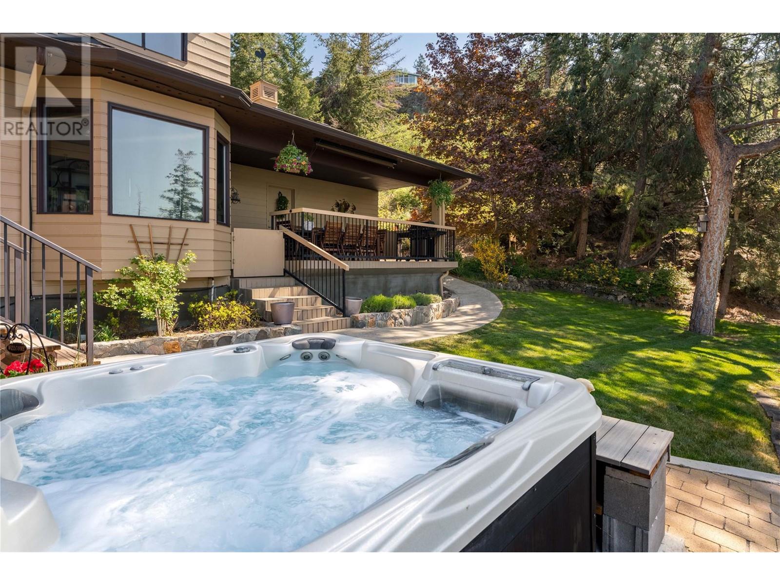 1252 Kyndree Court, Kelowna, British Columbia  V1V 1H1 - Photo 18 - 10345132