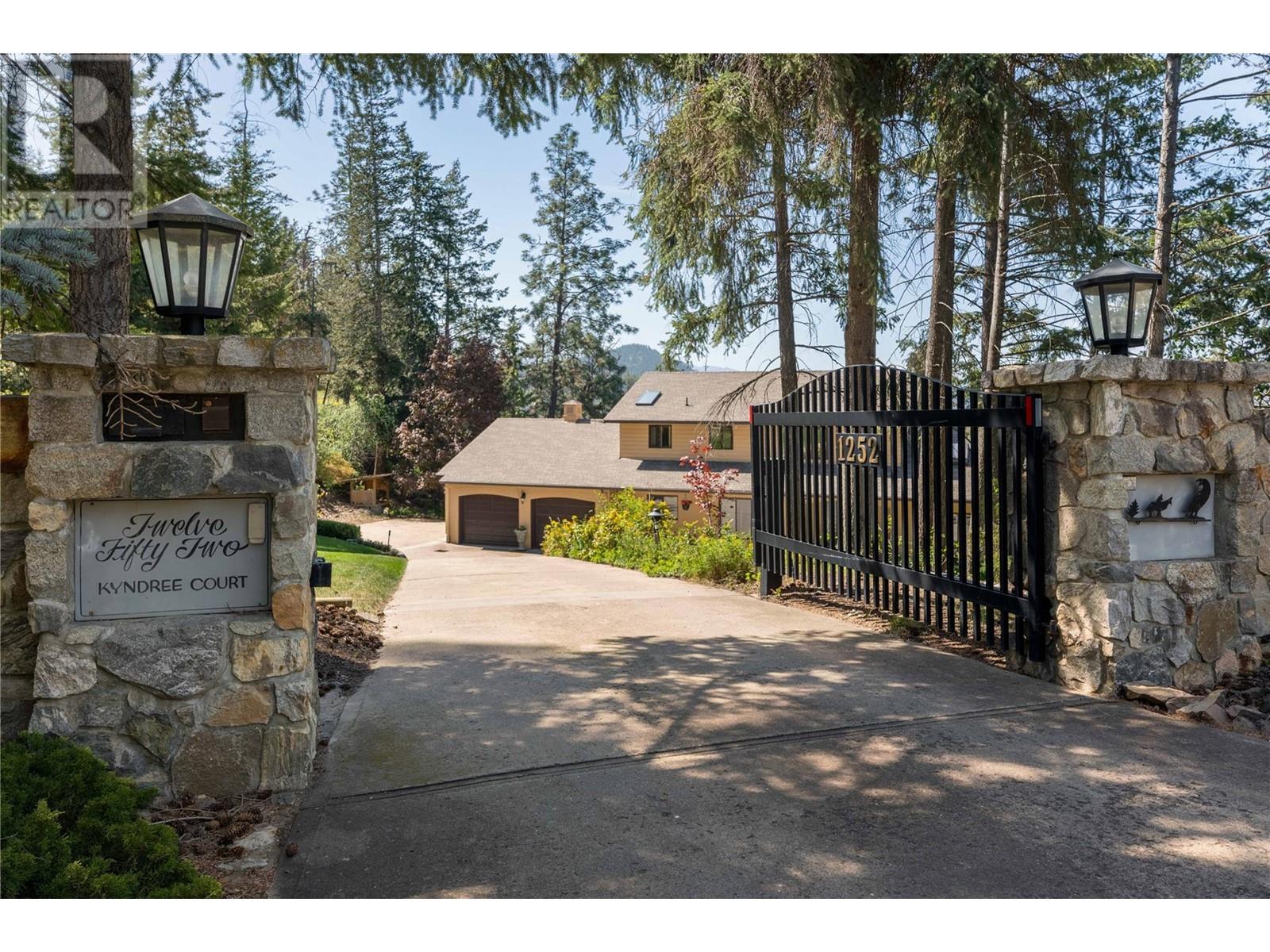 1252 Kyndree Court, Kelowna, British Columbia  V1V 1H1 - Photo 3 - 10345132