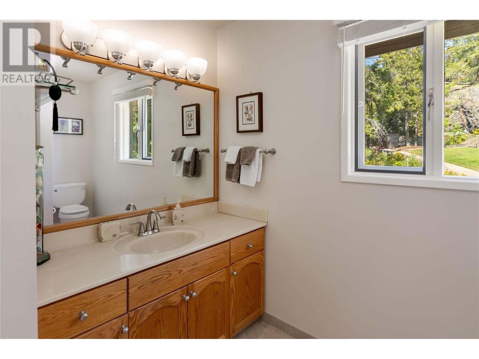 1252 Kyndree Court, Kelowna, British Columbia  V1V 1H1 - Photo 56 - 10345132