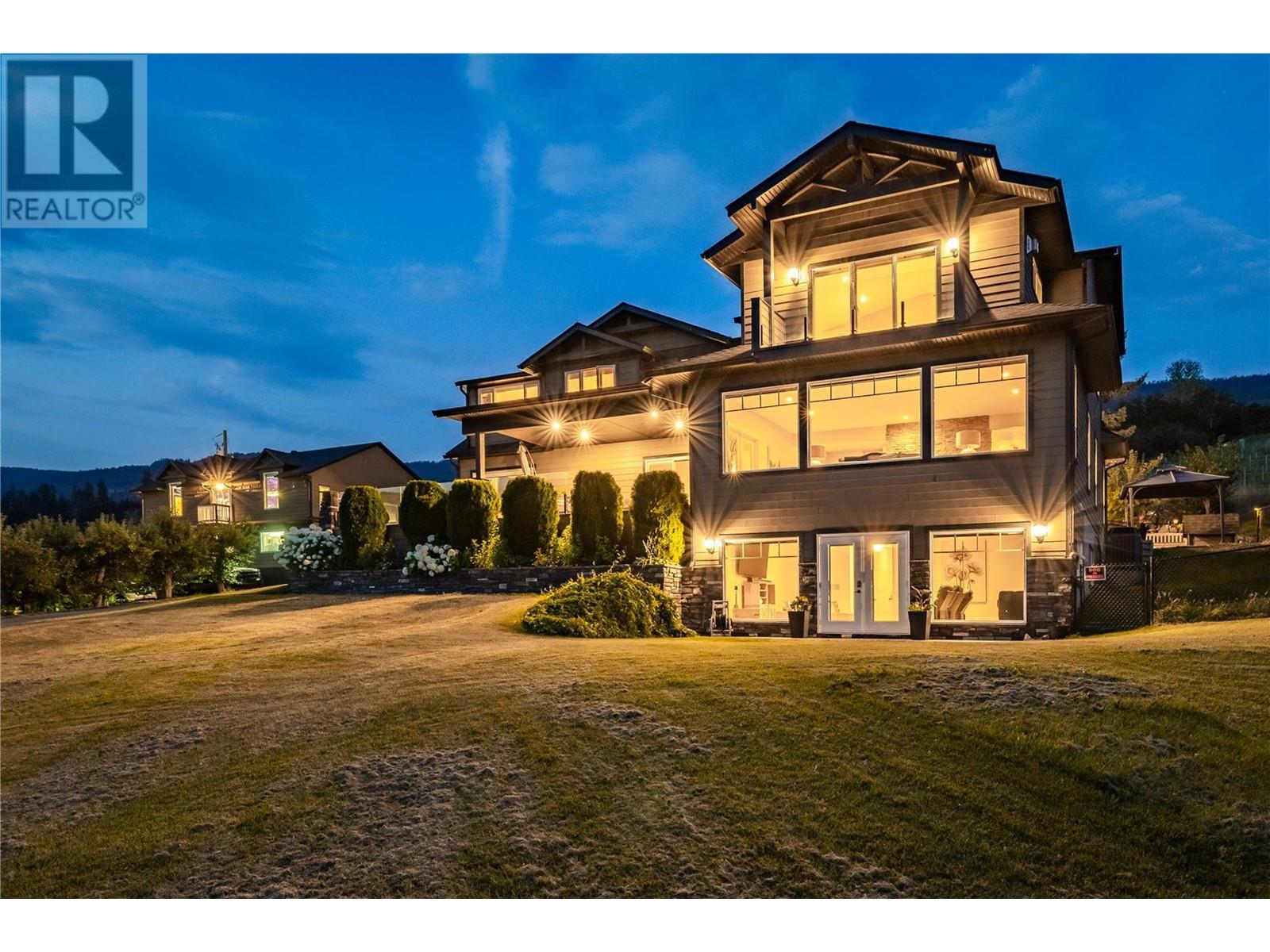 4511 Crawford Road, Lake Country, British Columbia  V4V 2C7 - Photo 4 - 10344949