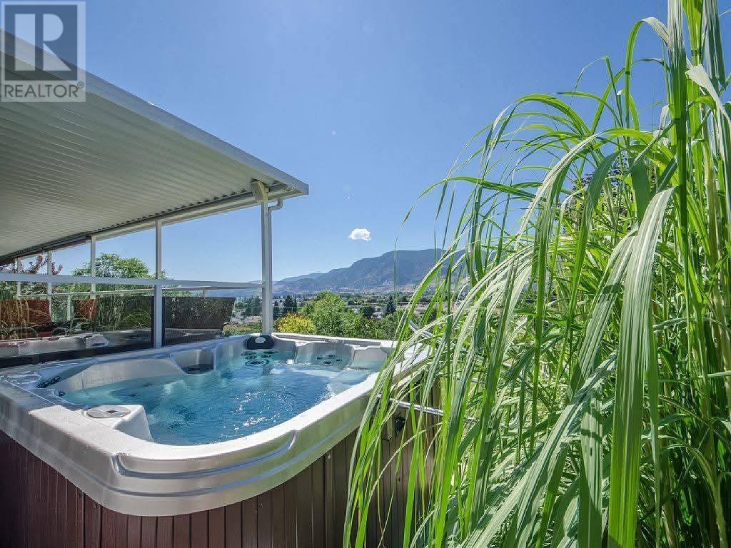 118 Craig Drive, Penticton, British Columbia  V2A 3R9 - Photo 13 - 10346214