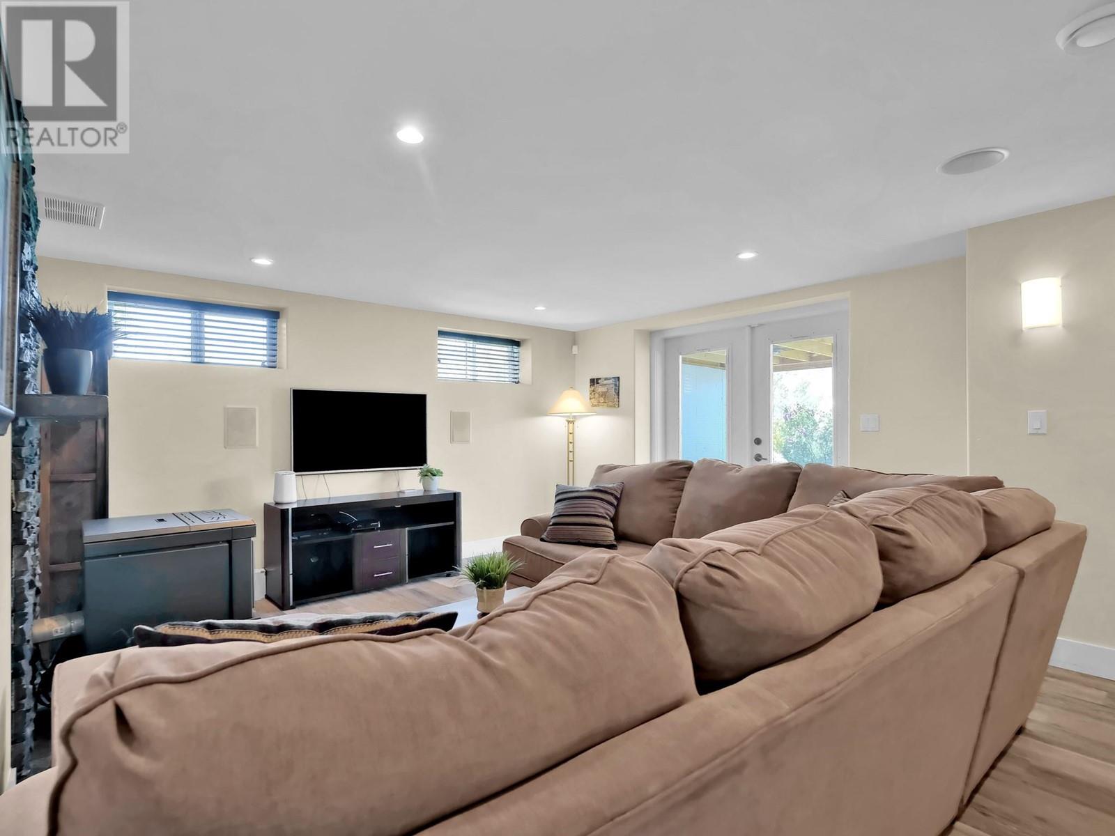 118 Craig Drive, Penticton, British Columbia  V2A 3R9 - Photo 24 - 10346214