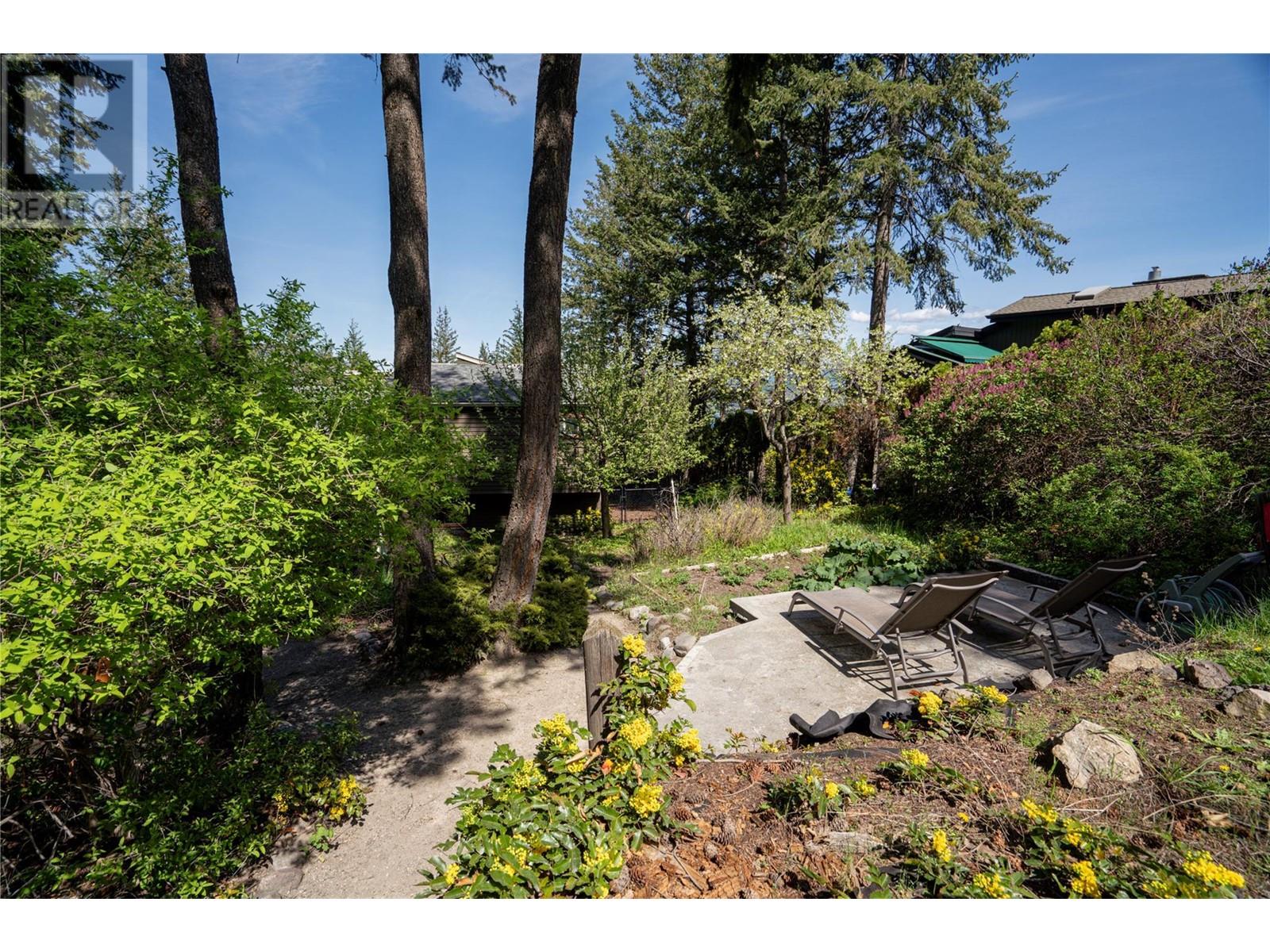 945 Lloyd Jones Drive, West Kelowna, British Columbia  V1Z 2X9 - Photo 27 - 10346958