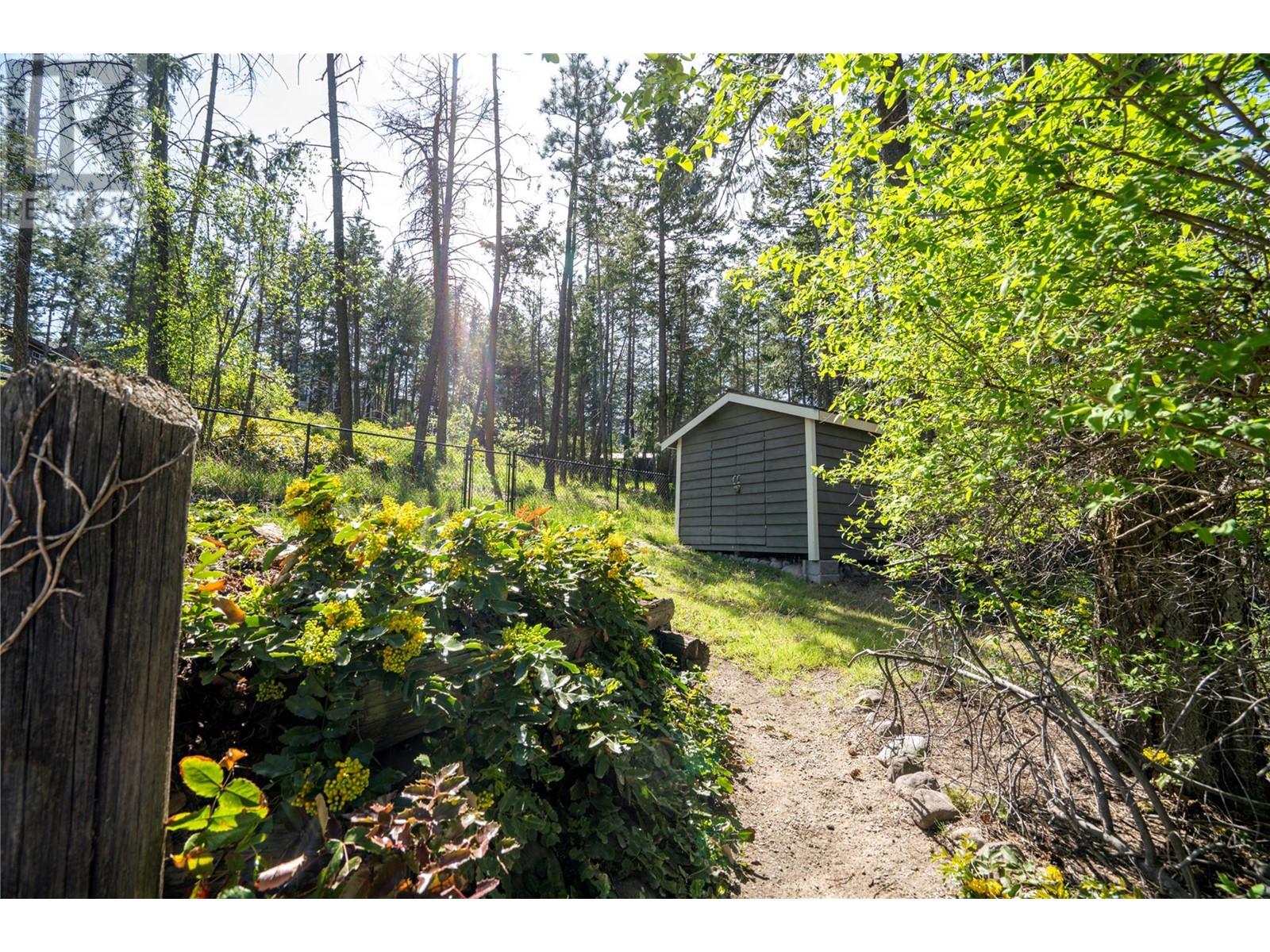 945 Lloyd Jones Drive, West Kelowna, British Columbia  V1Z 2X9 - Photo 28 - 10346958