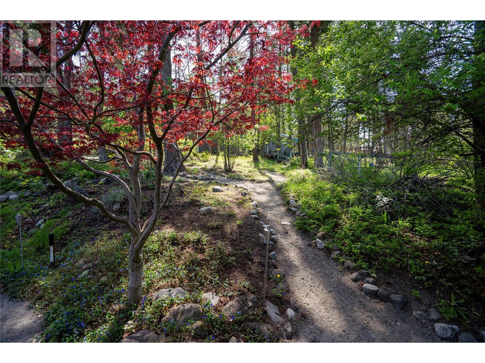 945 Lloyd Jones Drive, West Kelowna, British Columbia  V1Z 2X9 - Photo 5 - 10346958