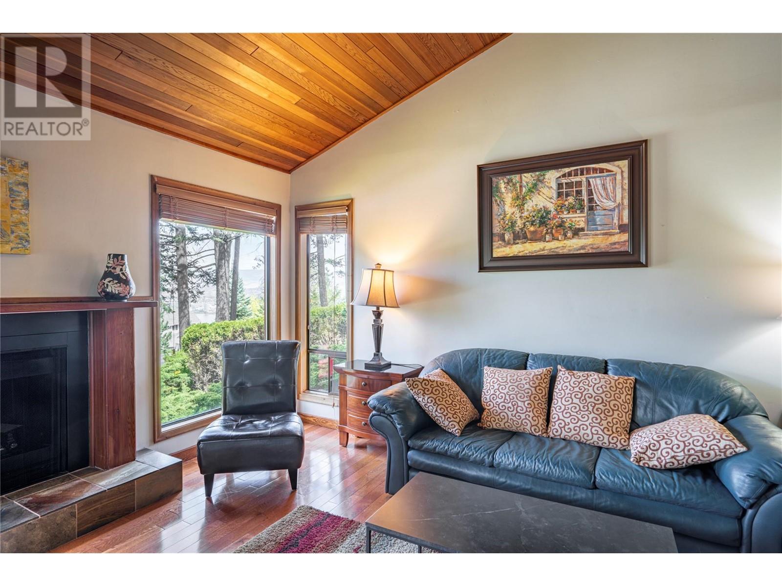 945 Lloyd Jones Drive, West Kelowna, British Columbia  V1Z 2X9 - Photo 9 - 10346958