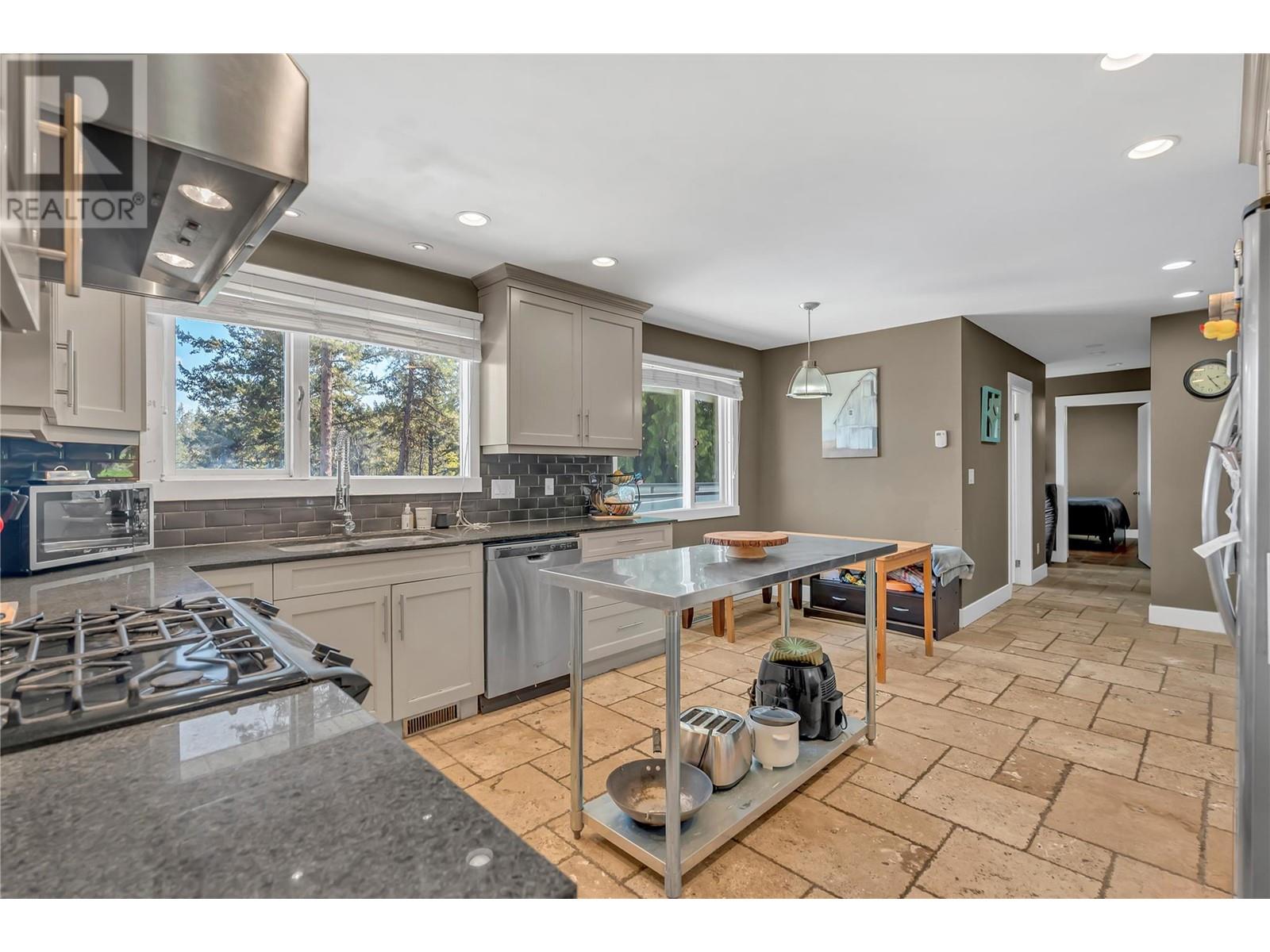 1623 Blackwood Drive, West Kelowna, British Columbia  V1Z 3B7 - Photo 10 - 10346937