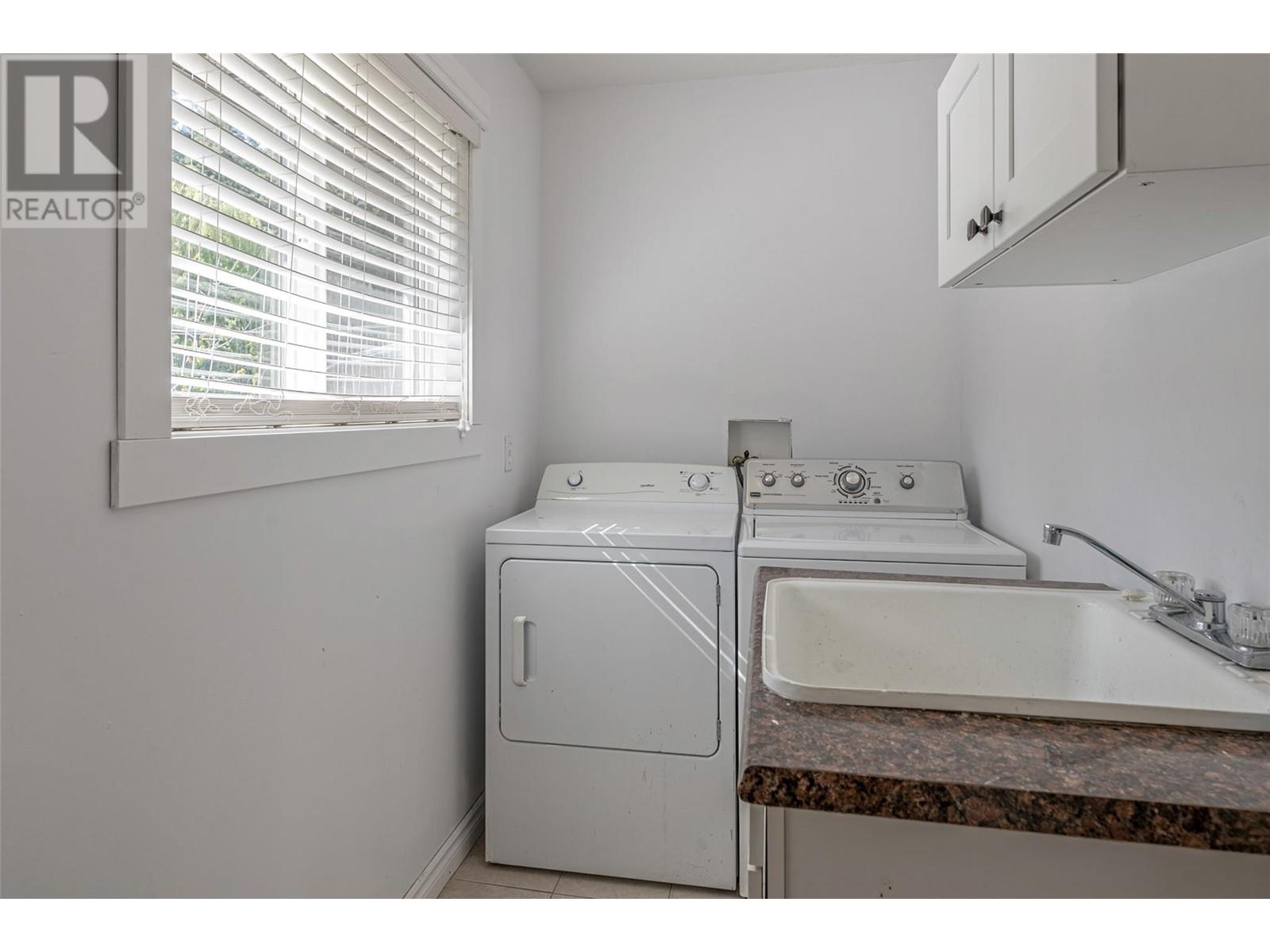 10718 Pinecrest Road, Vernon, British Columbia  V1H 2C1 - Photo 43 - 10346868