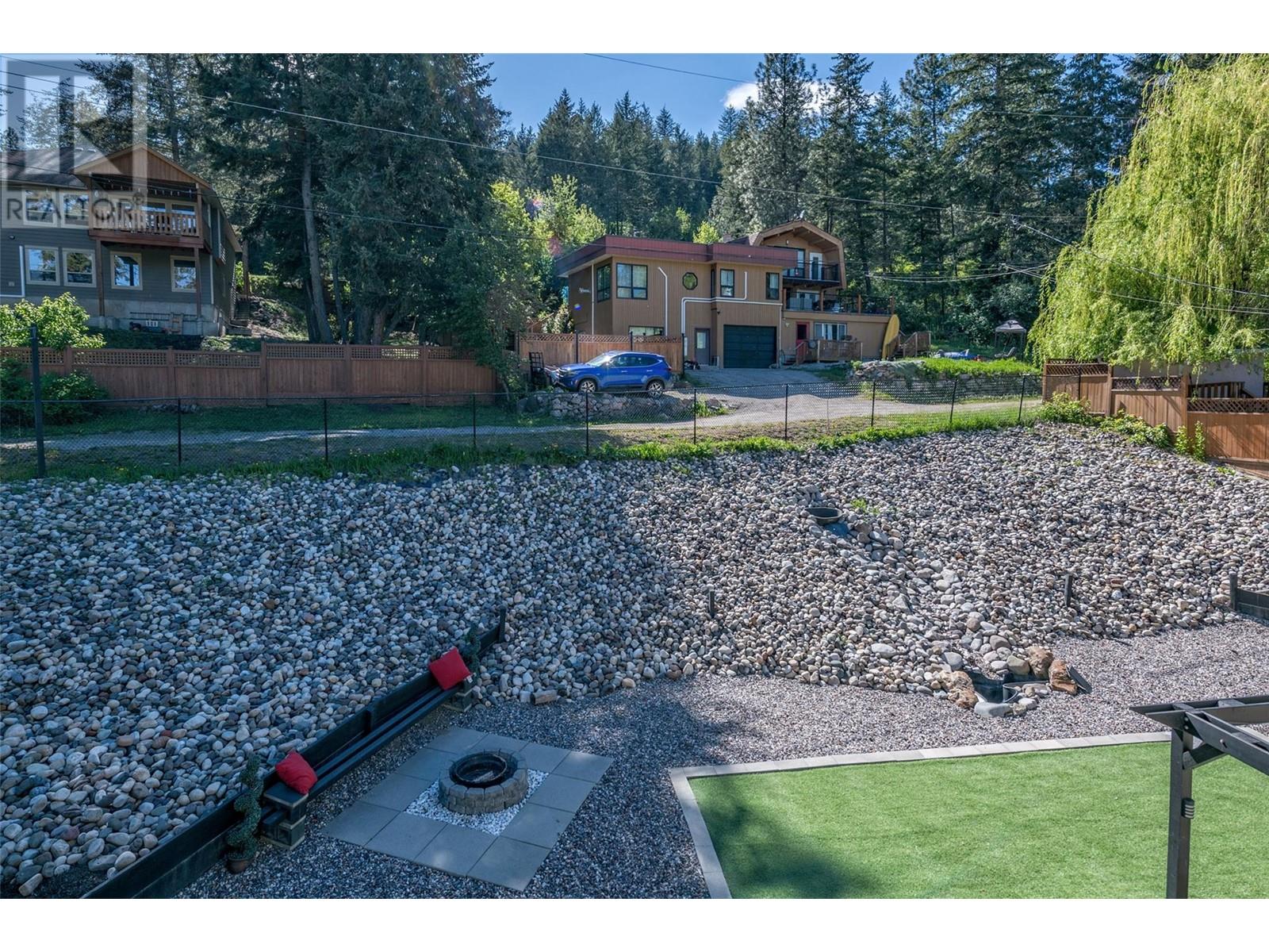 10718 Pinecrest Road, Vernon, British Columbia  V1H 2C1 - Photo 50 - 10346868