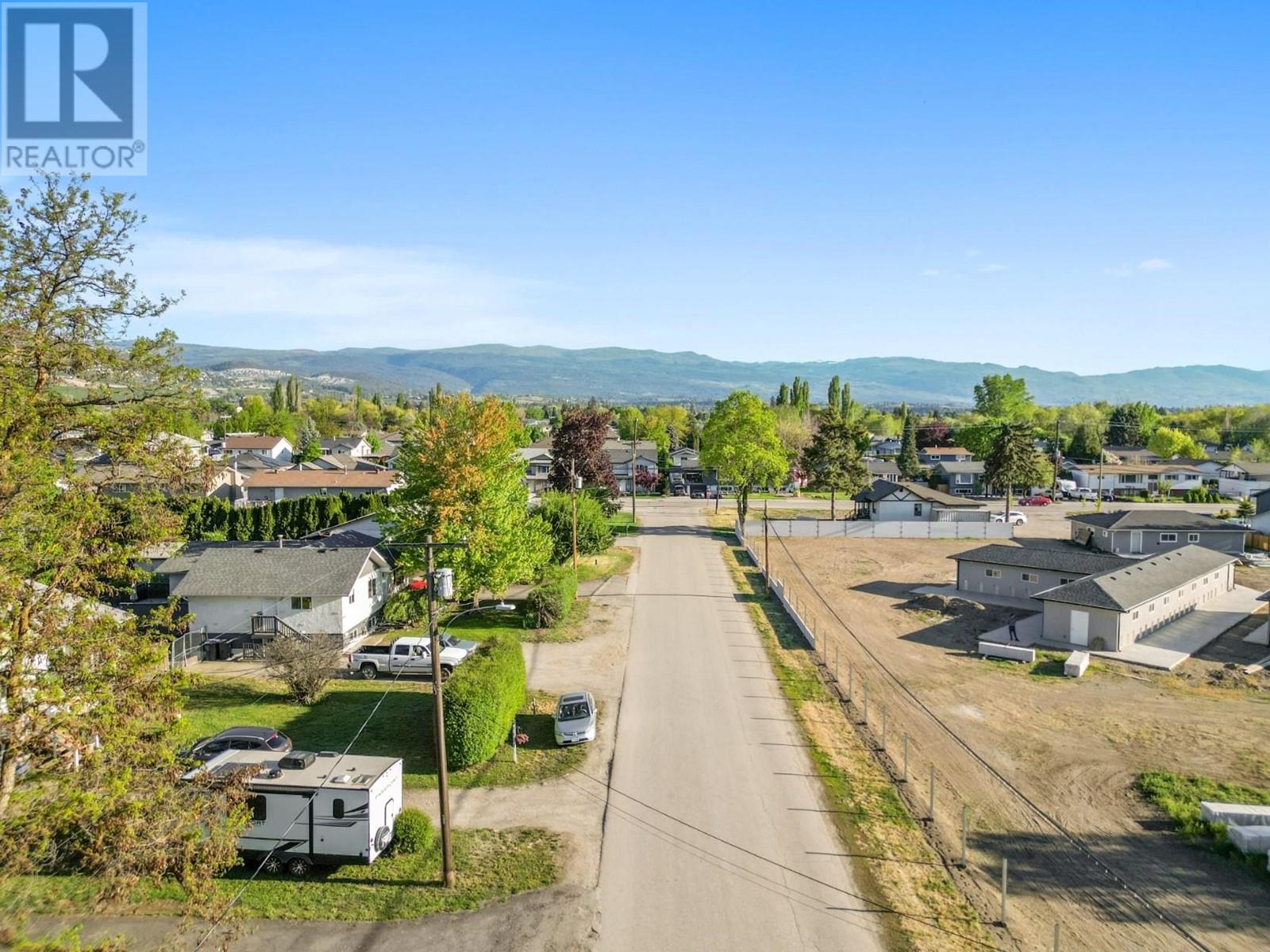 1525 Stafford Road, Kelowna, British Columbia  V1X 5A4 - Photo 3 - 10346842