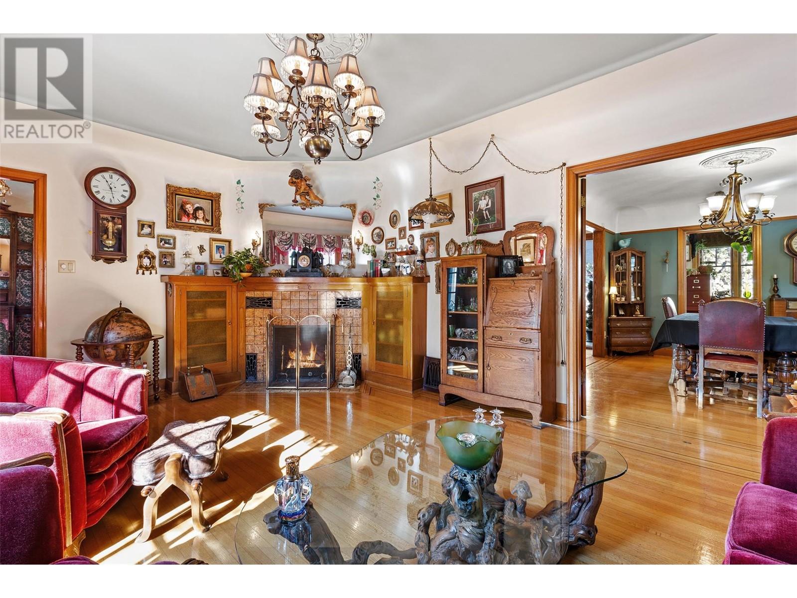 1064 Fairview Road, Penticton, British Columbia  V2A 5Z2 - Photo 21 - 10346650