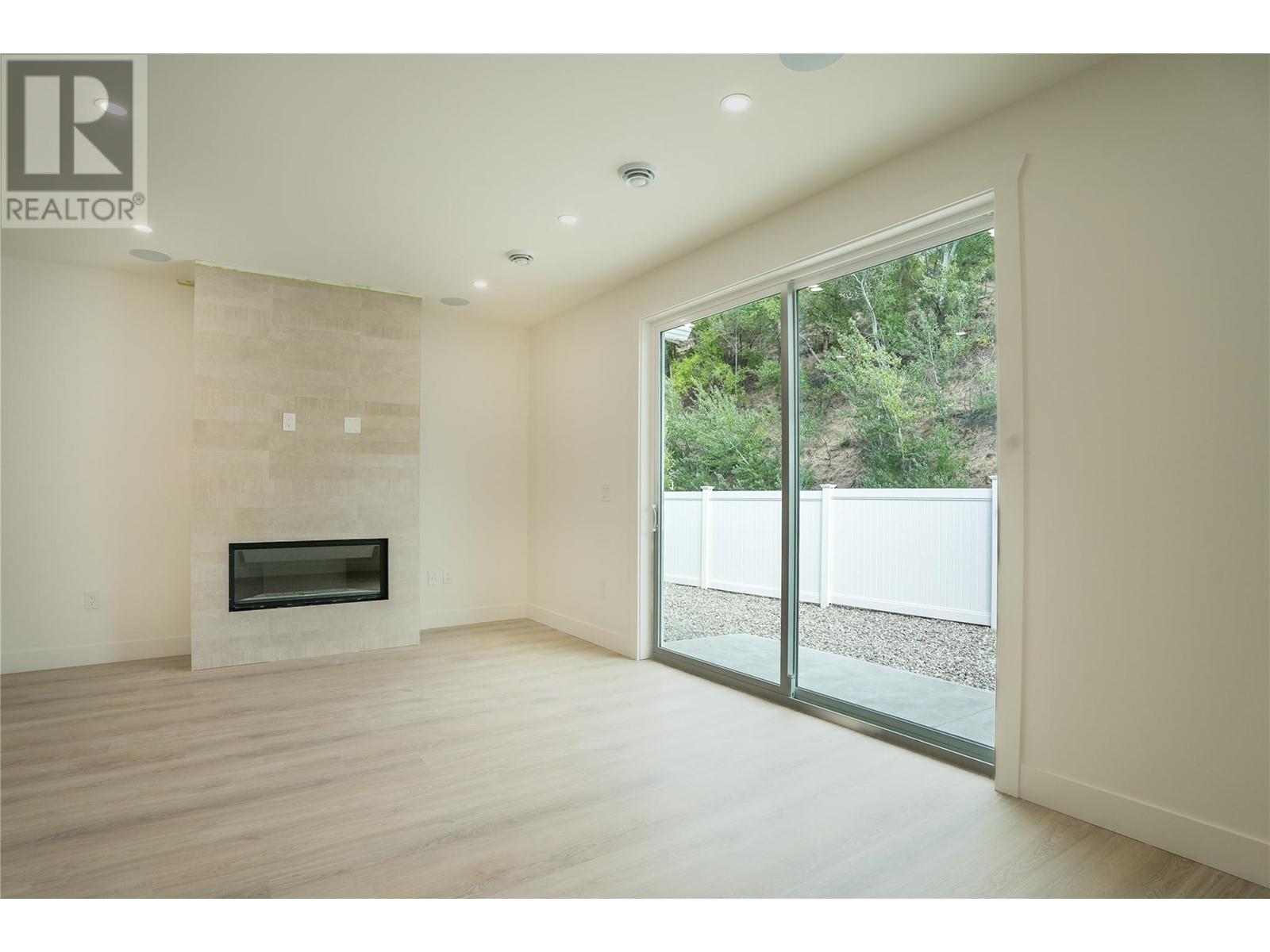 285 Bentgrass Avenue, Oliver, British Columbia  V0H 1T3 - Photo 12 - 10347001