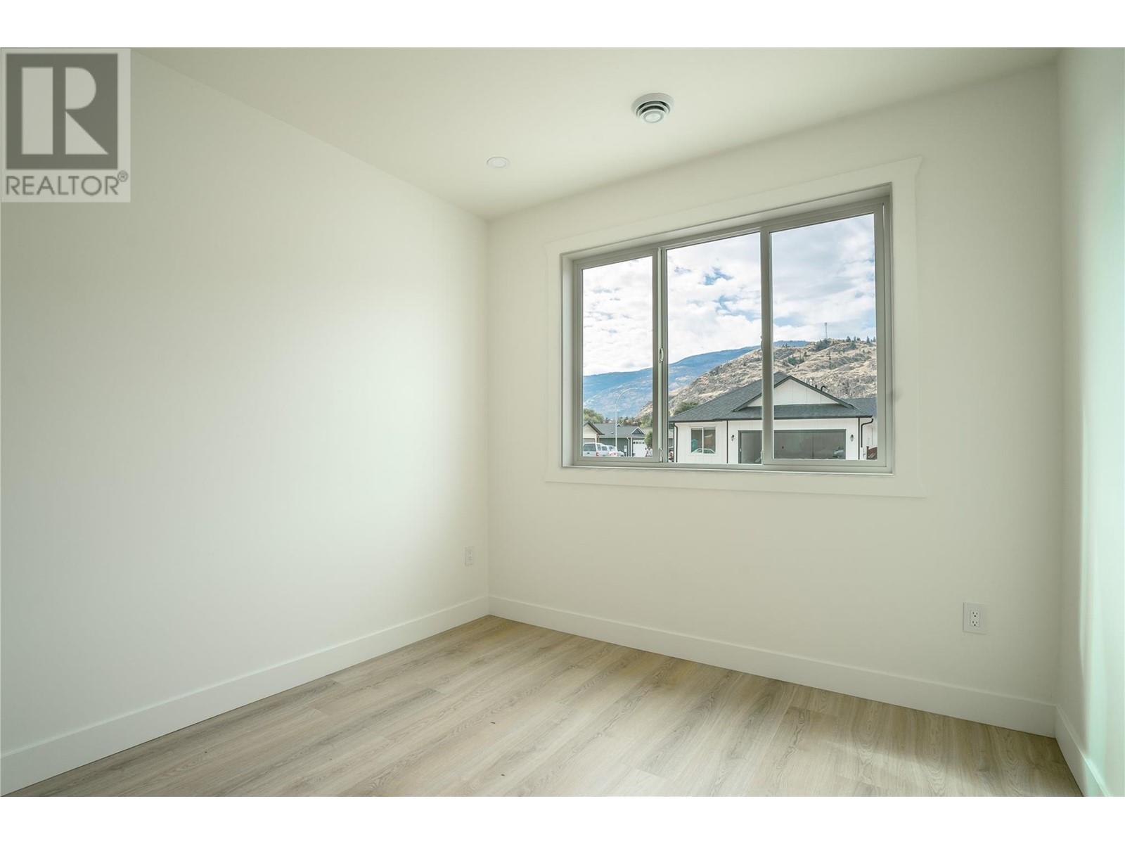 285 Bentgrass Avenue, Oliver, British Columbia  V0H 1T3 - Photo 13 - 10347001