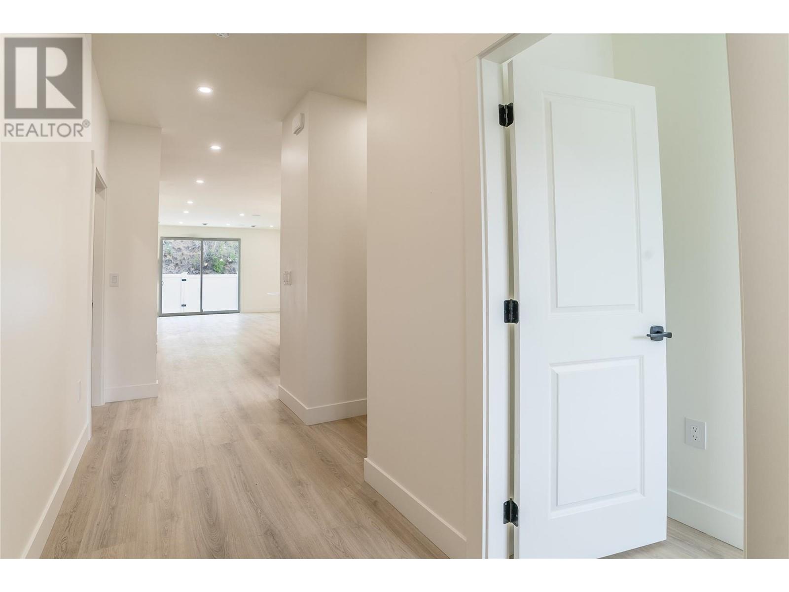 285 Bentgrass Avenue, Oliver, British Columbia  V0H 1T3 - Photo 27 - 10347001