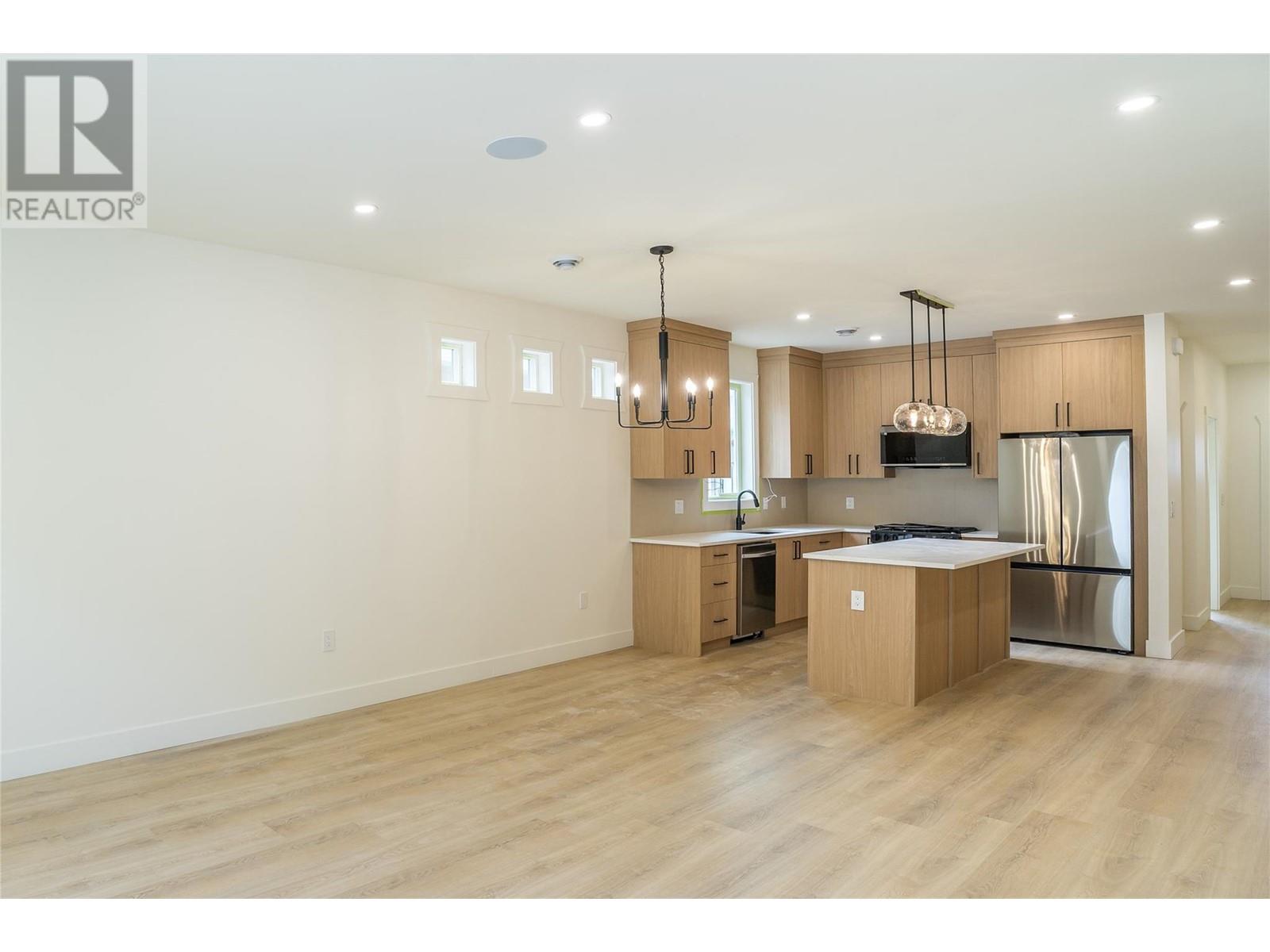 285 Bentgrass Avenue, Oliver, British Columbia  V0H 1T3 - Photo 8 - 10347001