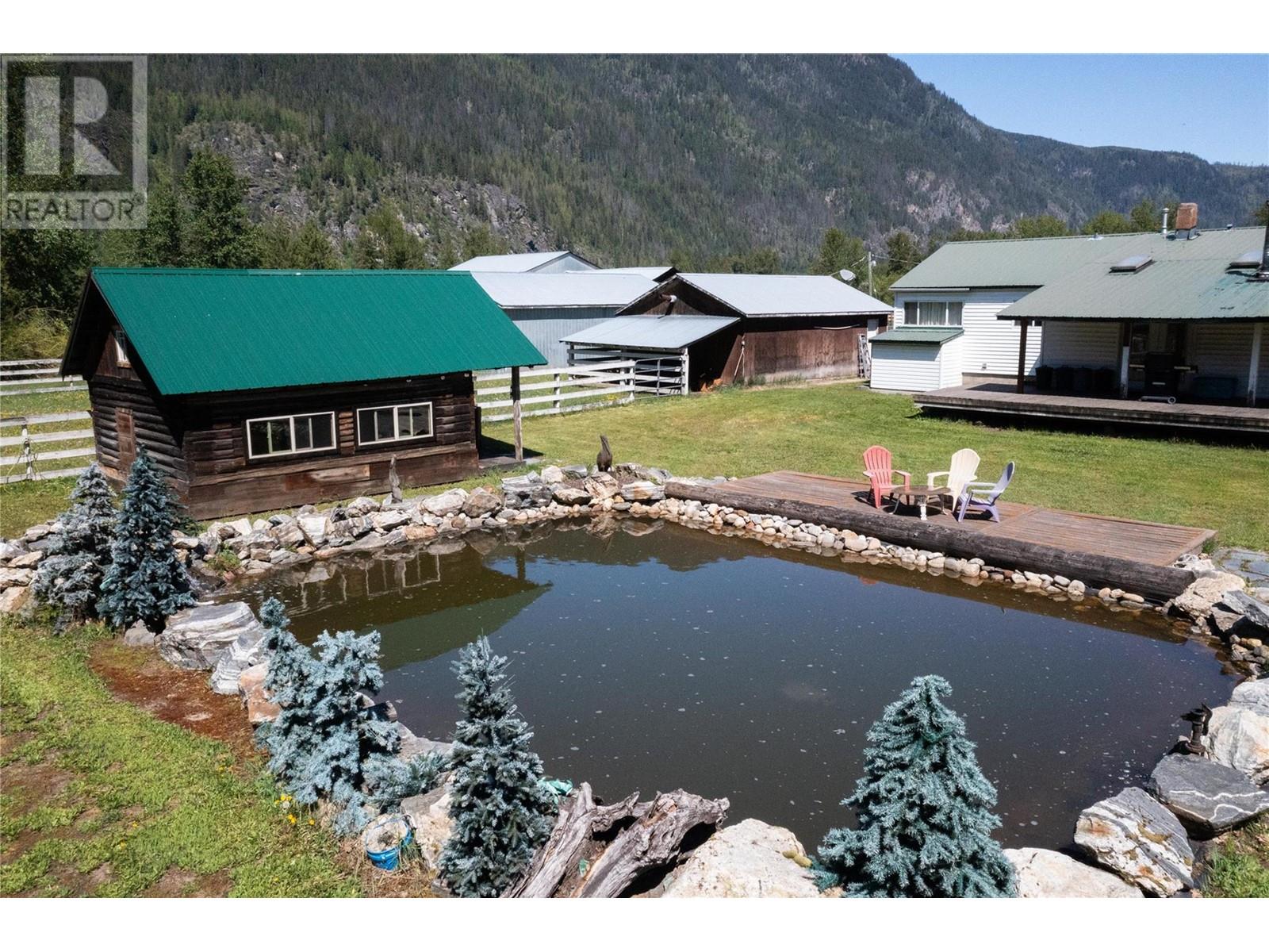 2169 Solsqua Road, Sicamous, British Columbia  V0E 2V0 - Photo 19 - 10346983