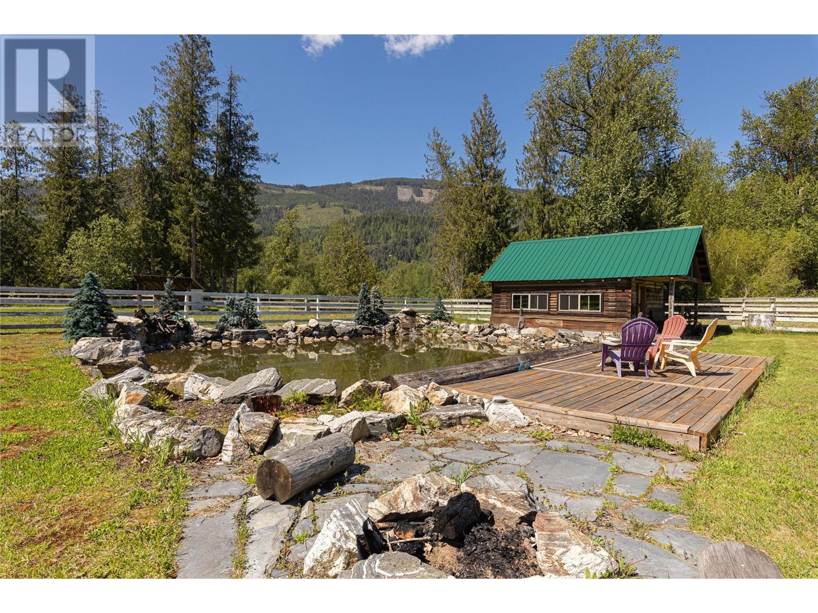 2169 Solsqua Road, Sicamous, British Columbia  V0E 2V0 - Photo 21 - 10346983