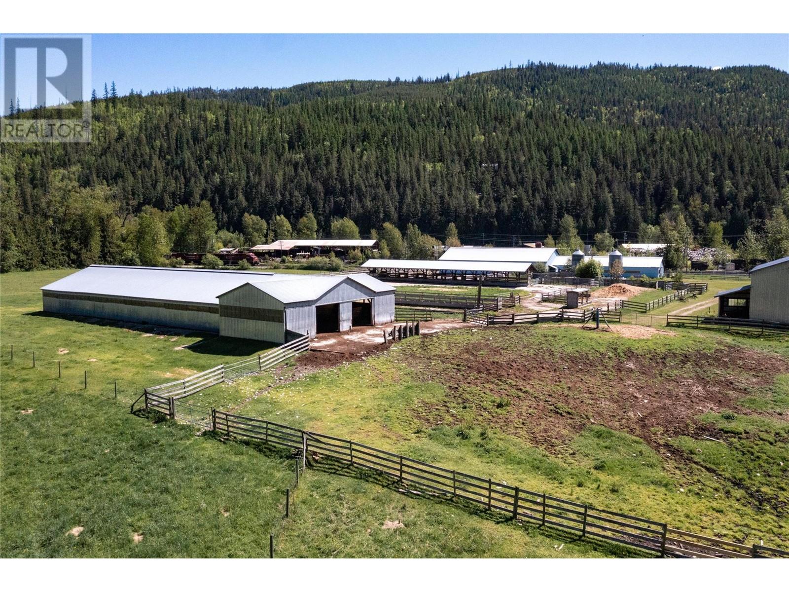 2169 Solsqua Road, Sicamous, British Columbia  V0E 2V0 - Photo 35 - 10346983