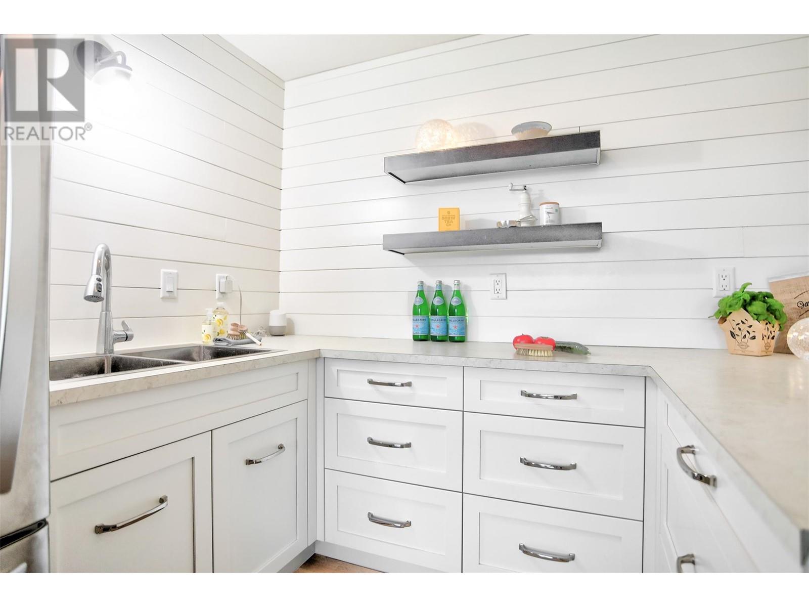 95 Winnipeg Street Unit# 202, Penticton, British Columbia  V2A 5L9 - Photo 6 - 10346989