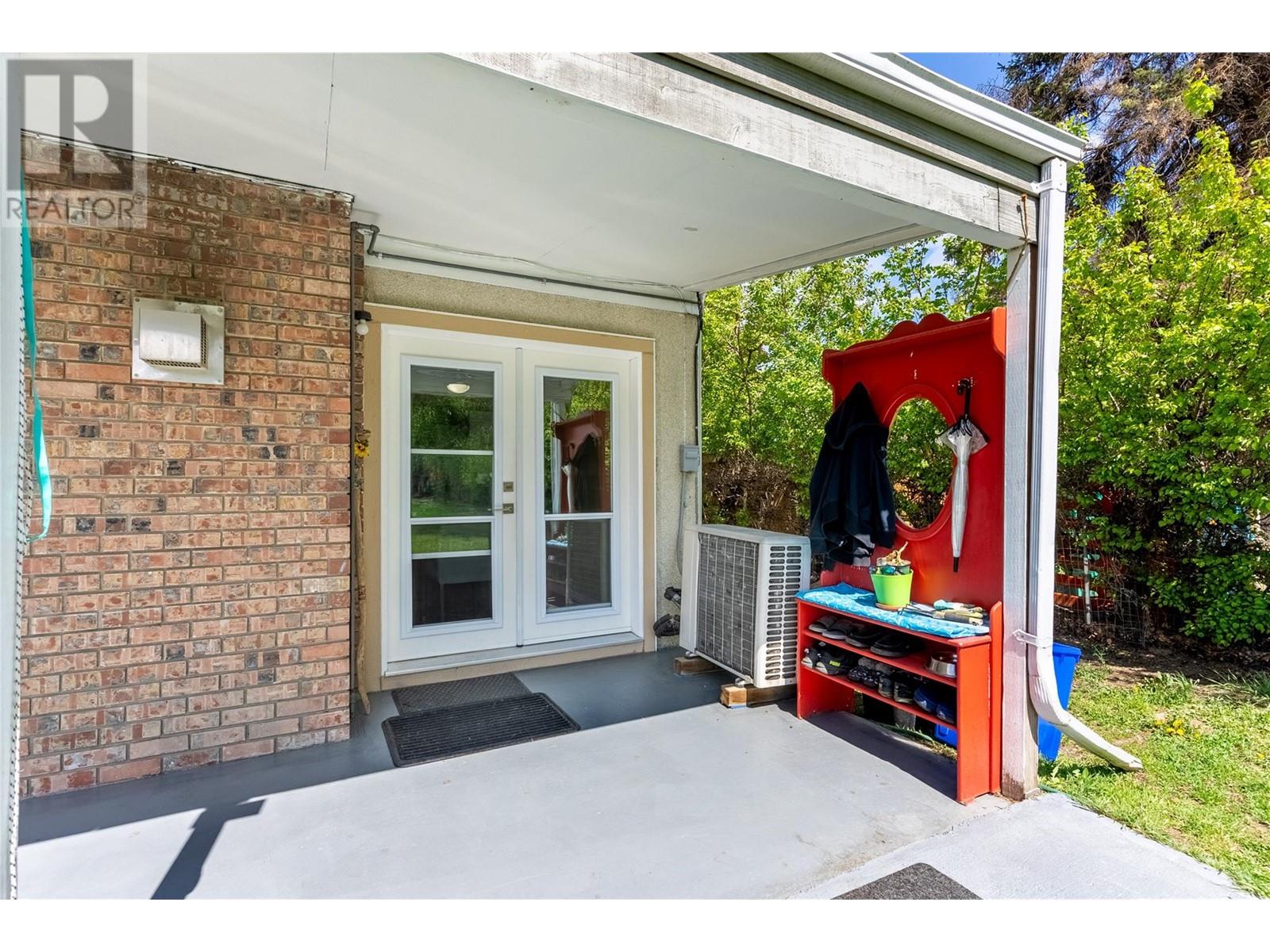 1645 Tranquille Road, Kamloops, British Columbia  V2B 3L3 - Photo 17 - 10346936