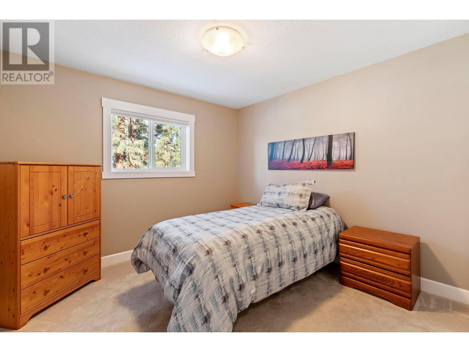4764 Gordon Drive, Kelowna, British Columbia  V1W 4P3 - Photo 15 - 10346618