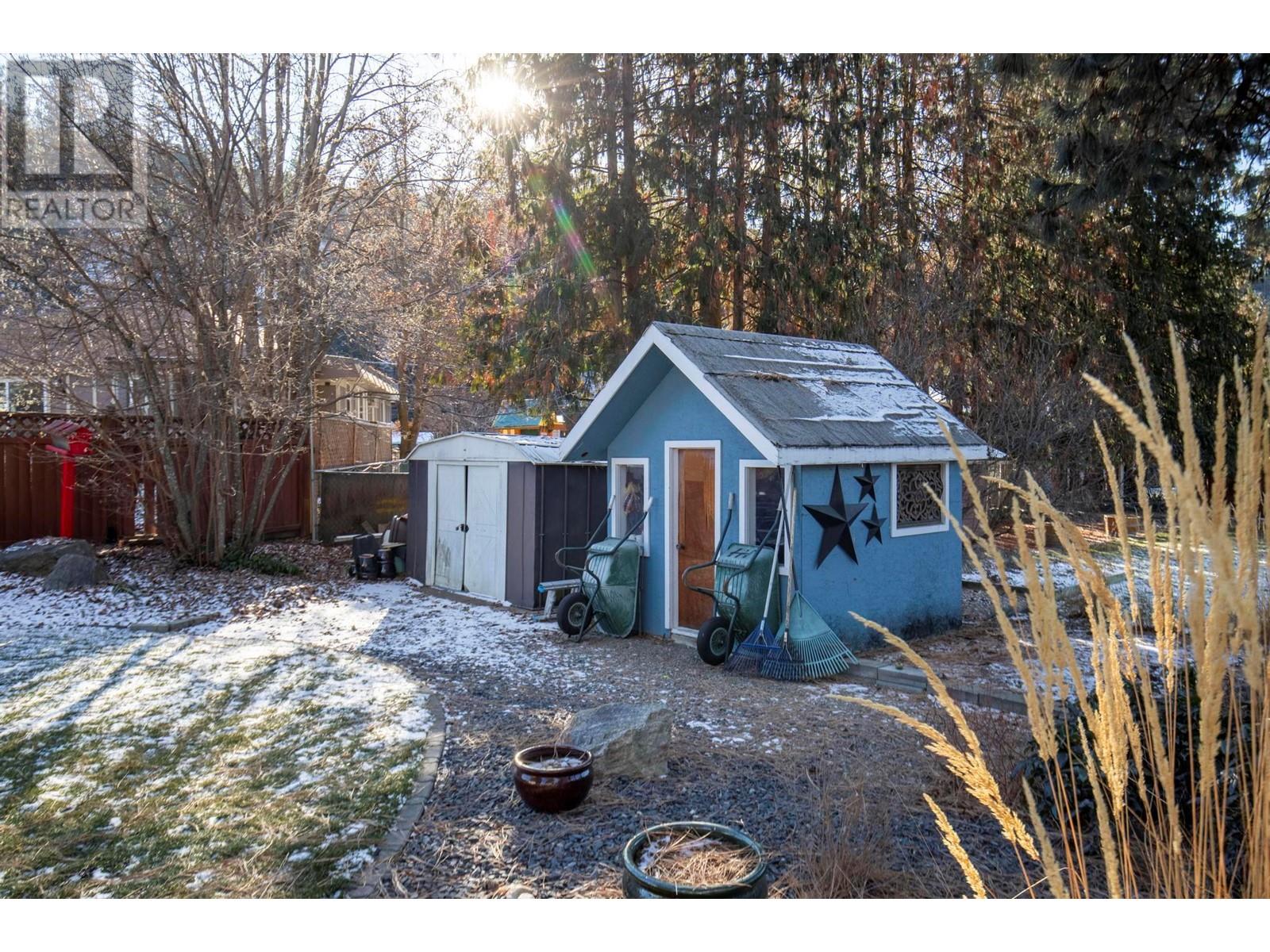 4764 Gordon Drive, Kelowna, British Columbia  V1W 4P3 - Photo 29 - 10346618