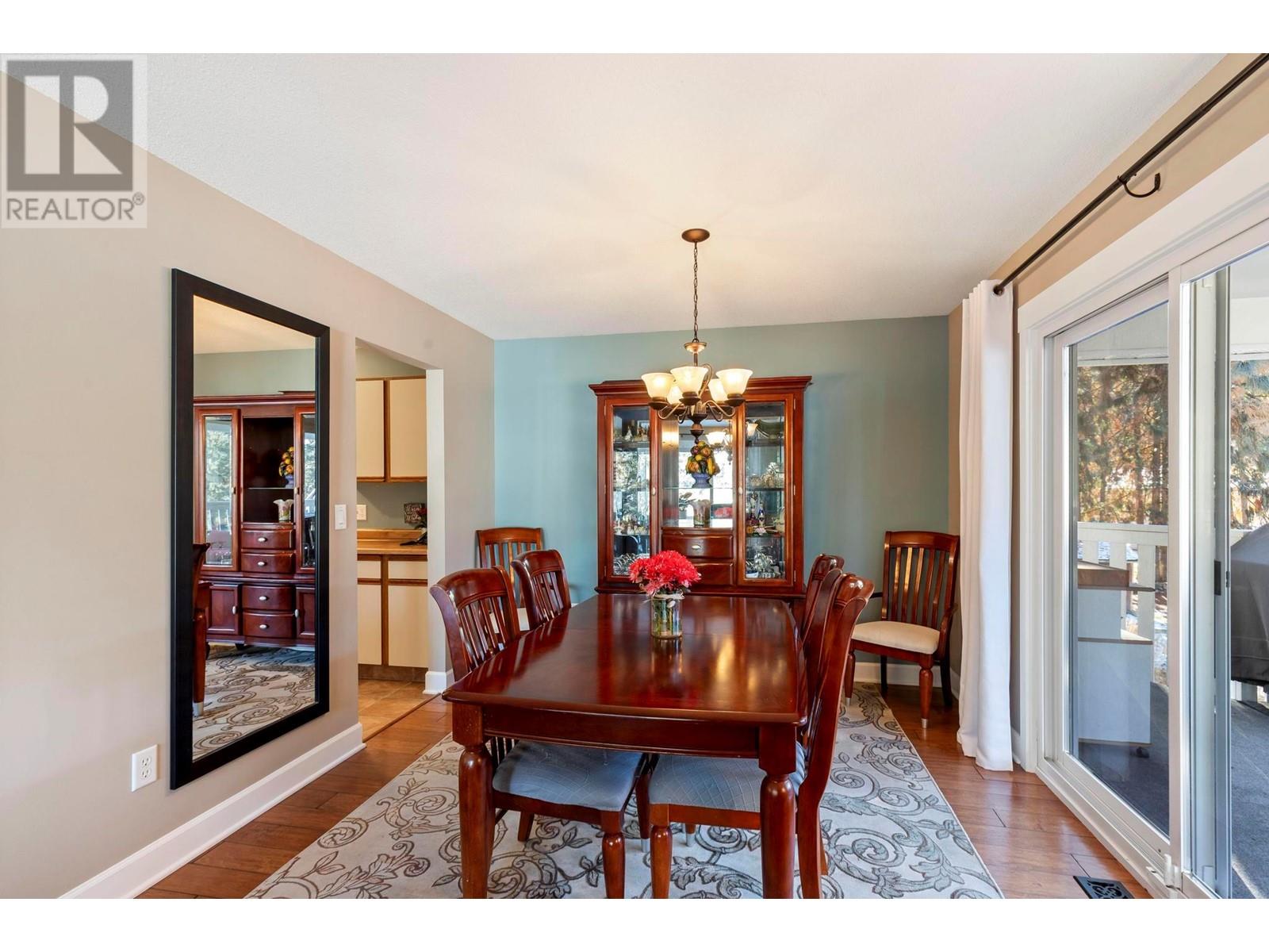 4764 Gordon Drive, Kelowna, British Columbia  V1W 4P3 - Photo 4 - 10346618