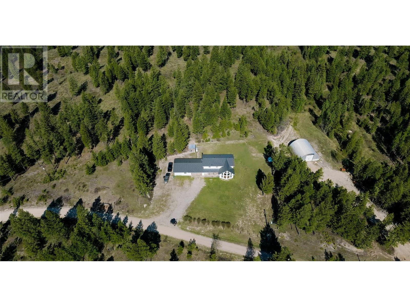 3200 Highway 93/95 Highway, Canal Flats, British Columbia  V0B 2E0 - Photo 16 - 10346321