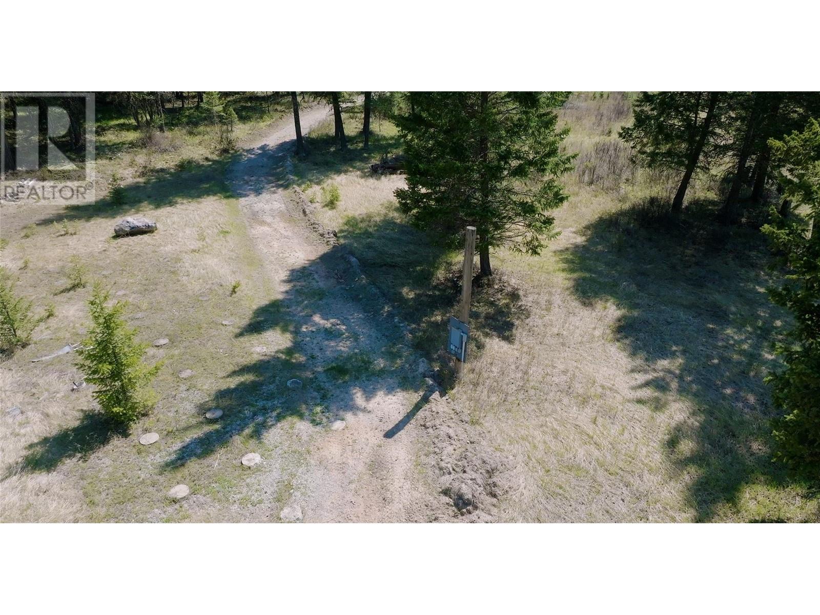 3200 Highway 93/95 Highway, Canal Flats, British Columbia  V0B 2E0 - Photo 24 - 10346321