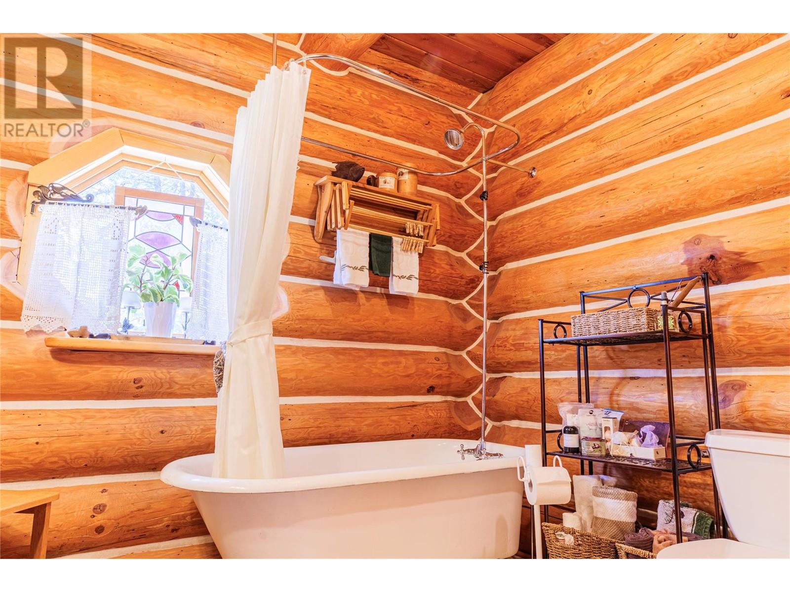 3200 Highway 93/95 Highway, Canal Flats, British Columbia  V0B 2E0 - Photo 37 - 10346321