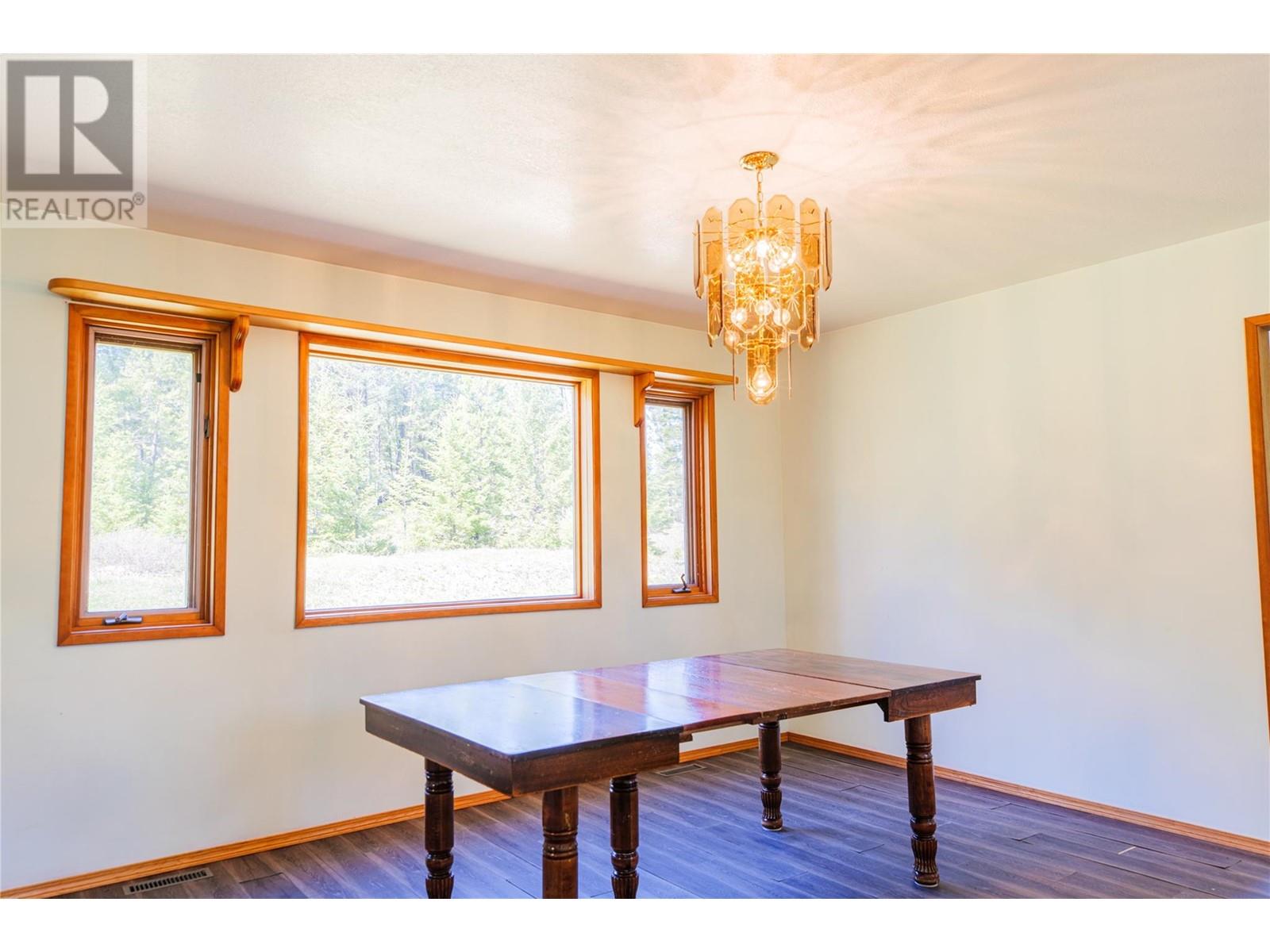 3200 Highway 93/95 Highway, Canal Flats, British Columbia  V0B 2E0 - Photo 48 - 10346321