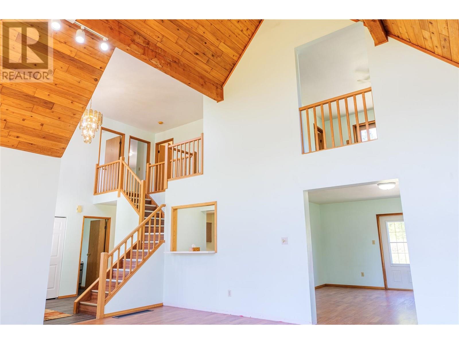 3200 Highway 93/95 Highway, Canal Flats, British Columbia  V0B 2E0 - Photo 50 - 10346321