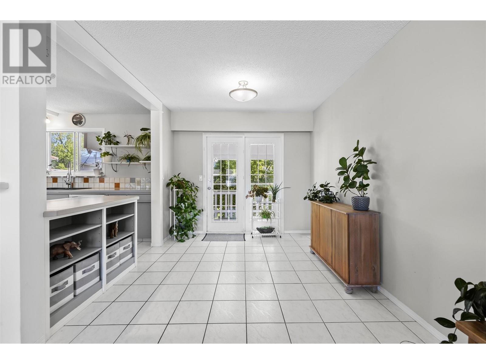 805 Brian Road, Kelowna, British Columbia  V1X 1H5 - Photo 16 - 10346312