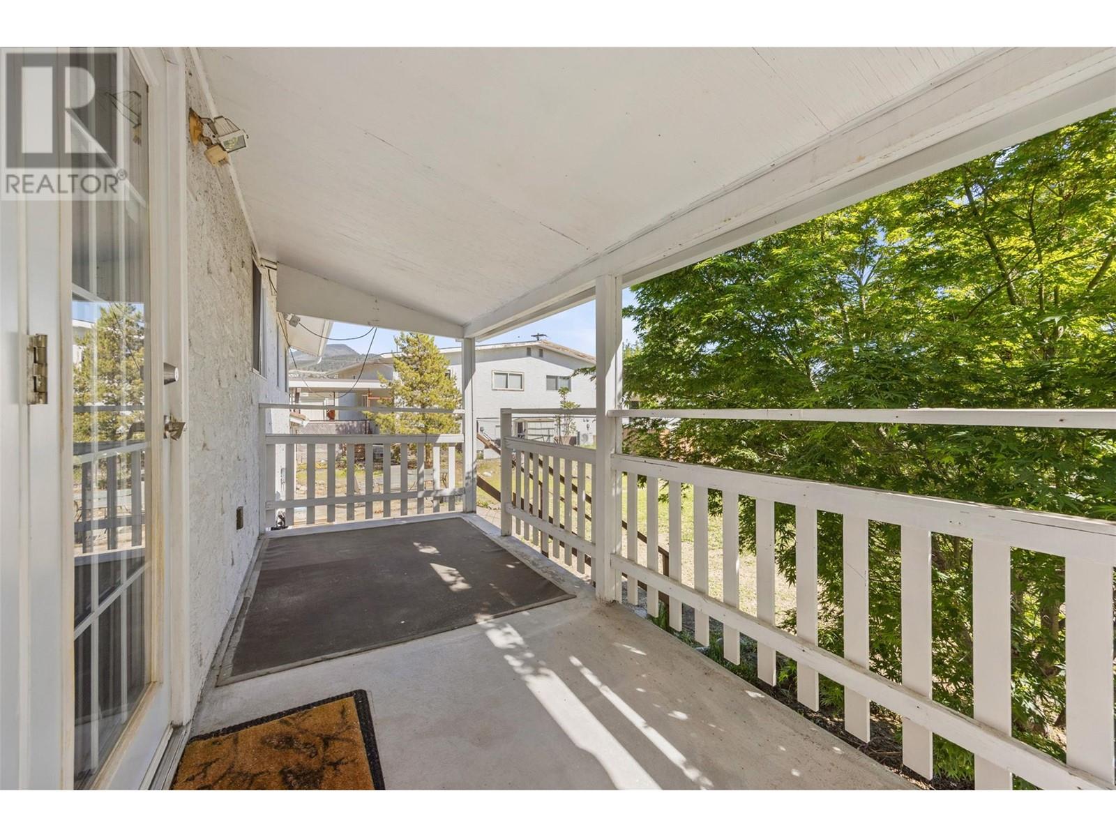 805 Brian Road, Kelowna, British Columbia  V1X 1H5 - Photo 17 - 10346312