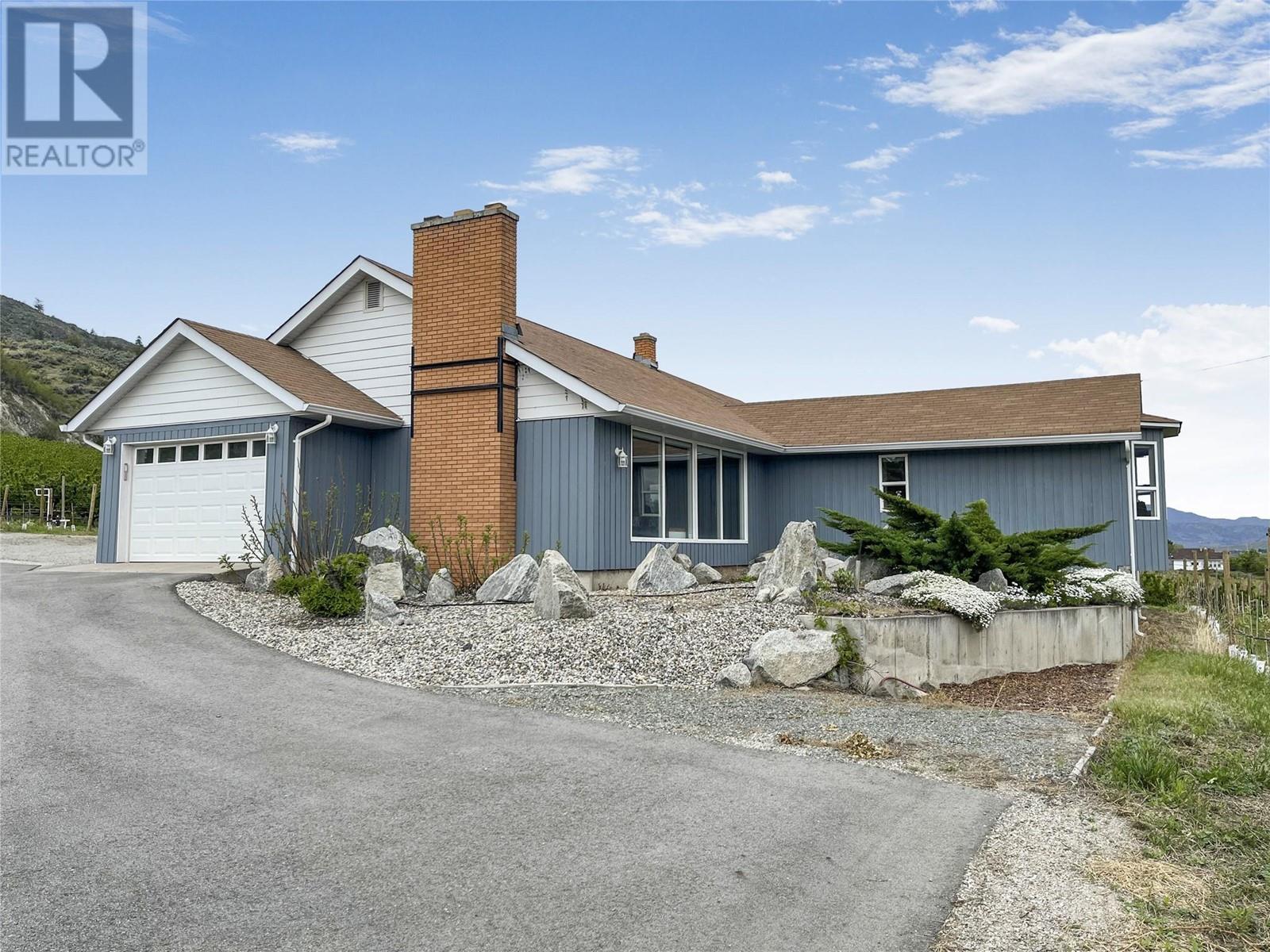 18606 Highway 97, Osoyoos, British Columbia  V0H 1V2 - Photo 1 - 10347042