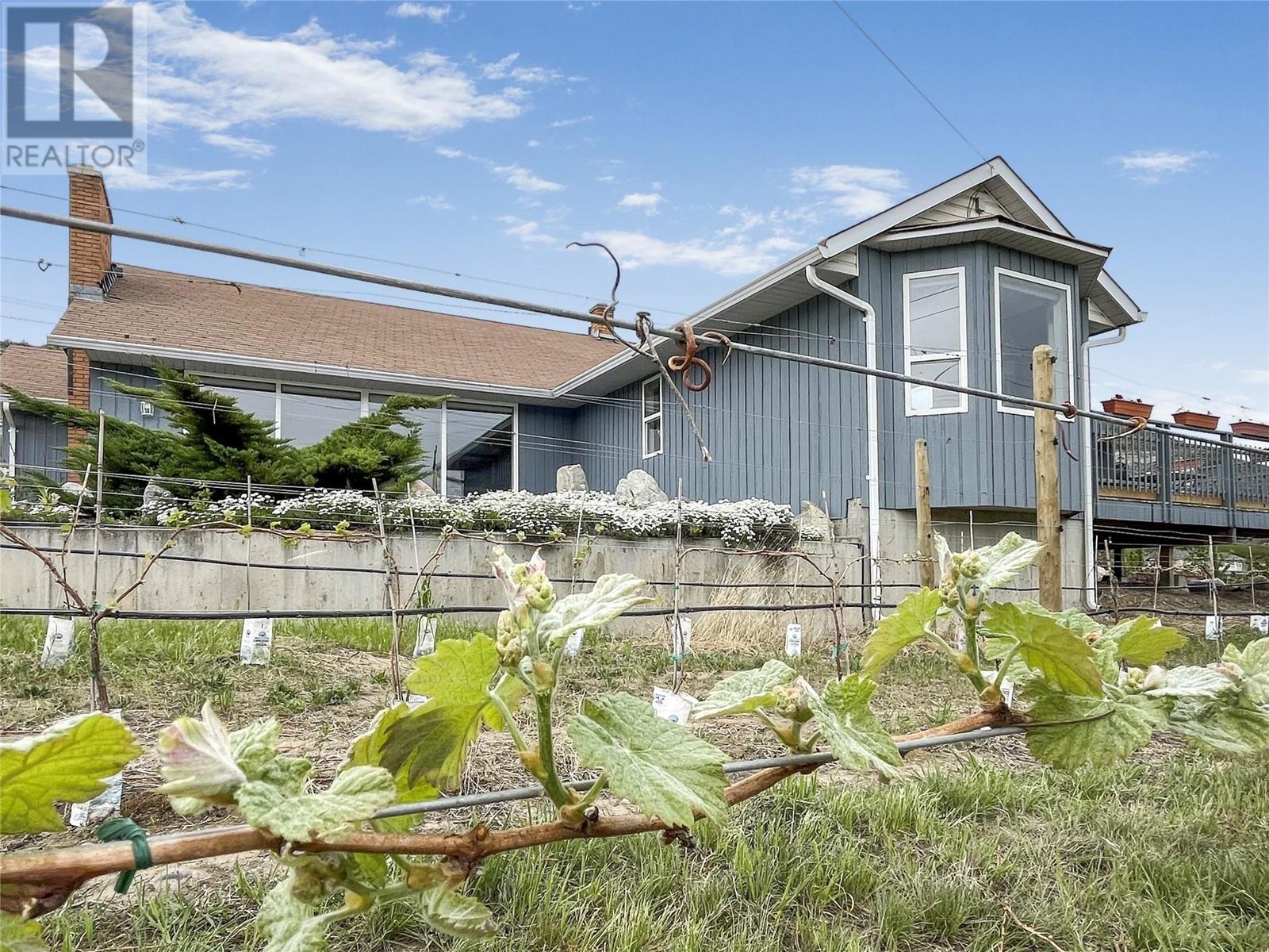 18606 Highway 97, Osoyoos, British Columbia  V0H 1V2 - Photo 15 - 10347042