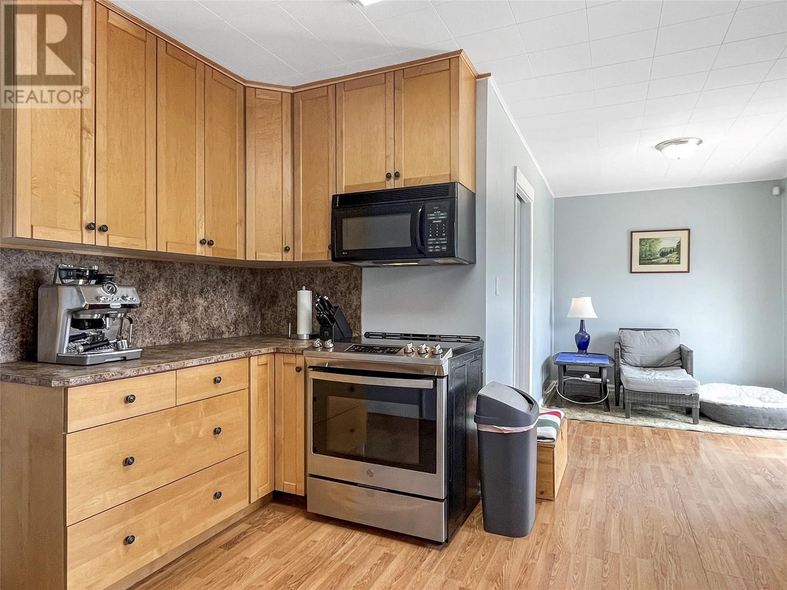 18606 Highway 97, Osoyoos, British Columbia  V0H 1V2 - Photo 37 - 10347042