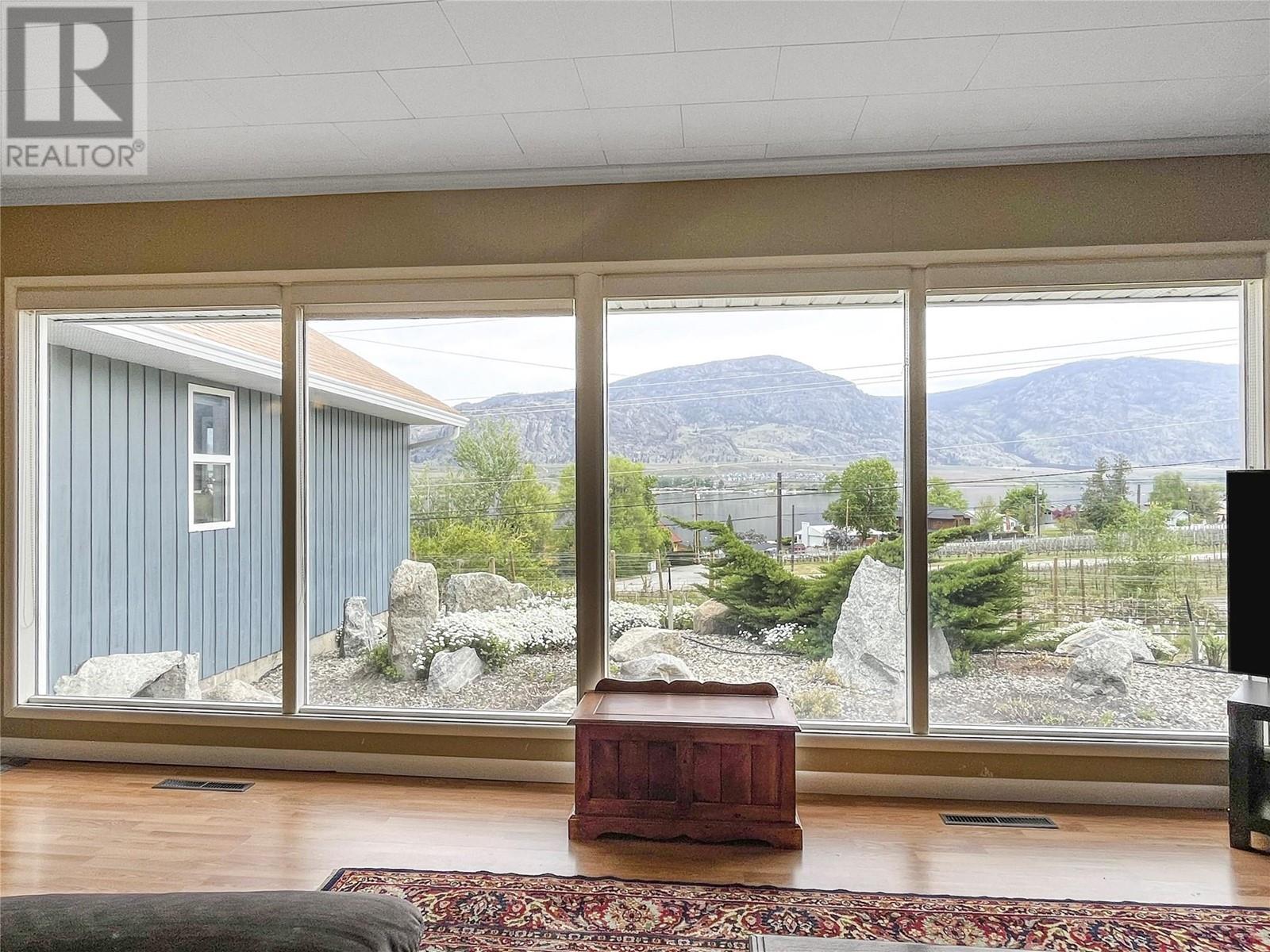 18606 Highway 97, Osoyoos, British Columbia  V0H 1V2 - Photo 47 - 10347042