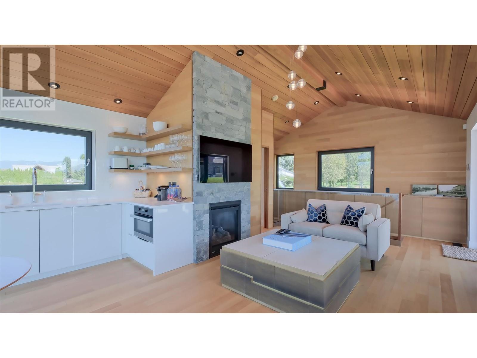 331 Lower Bench Road, Penticton, British Columbia  V2A 8V4 - Photo 12 - 10347008