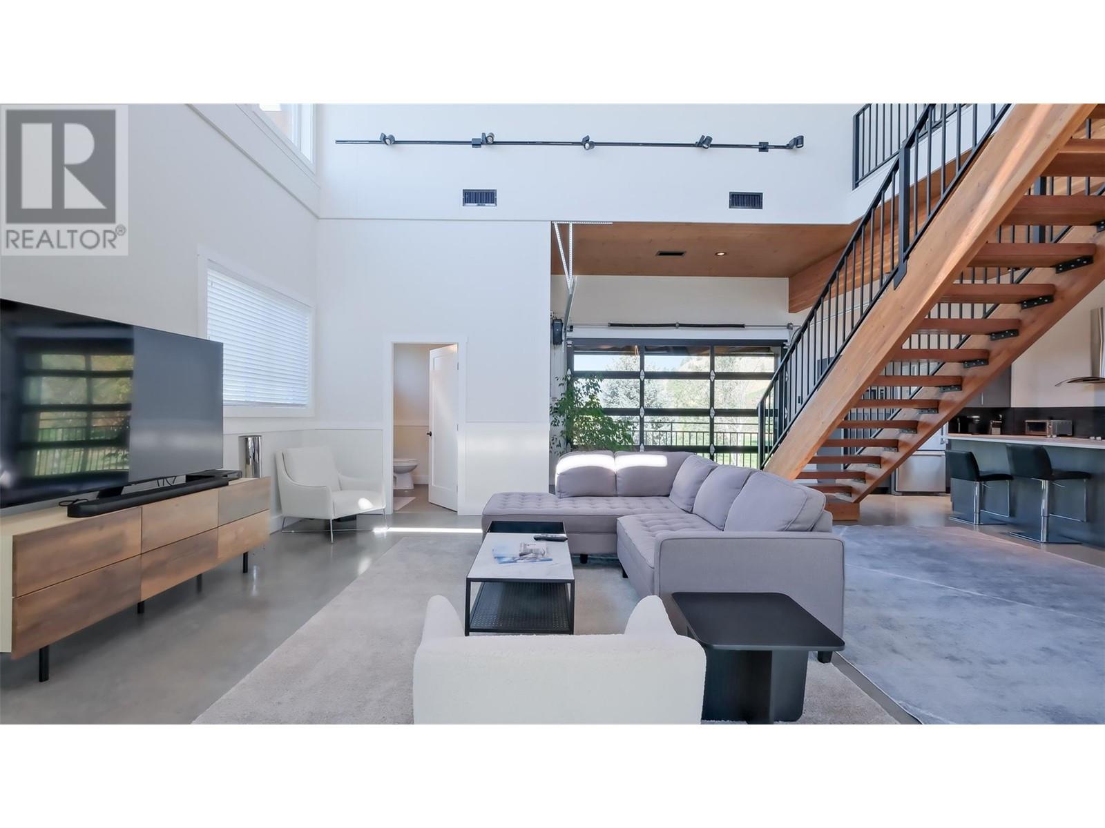 331 Lower Bench Road, Penticton, British Columbia  V2A 8V4 - Photo 15 - 10347008