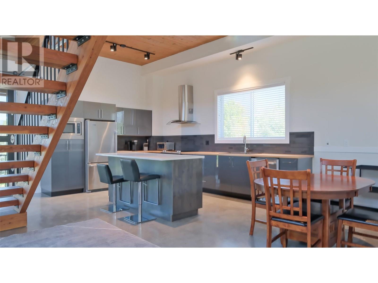 331 Lower Bench Road, Penticton, British Columbia  V2A 8V4 - Photo 19 - 10347008