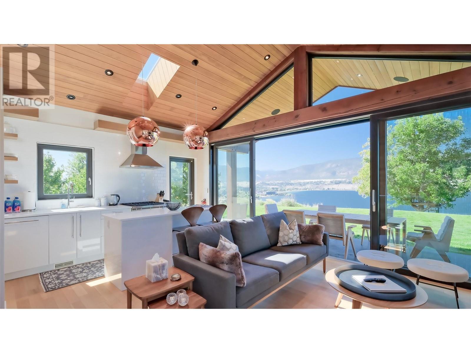331 Lower Bench Road, Penticton, British Columbia  V2A 8V4 - Photo 4 - 10347008