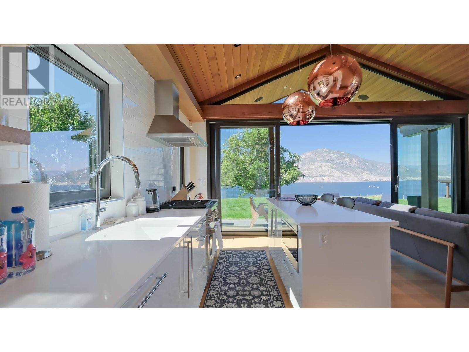 331 Lower Bench Road, Penticton, British Columbia  V2A 8V4 - Photo 5 - 10347008