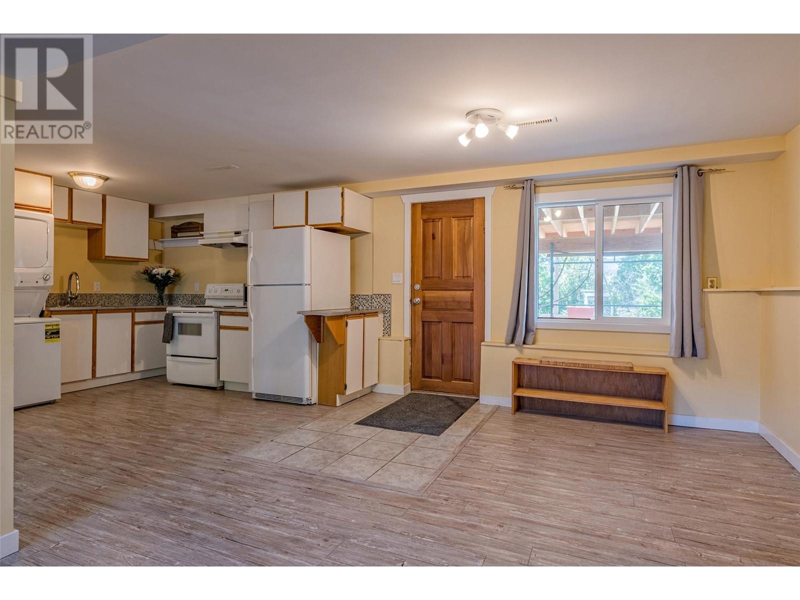 10592 Sherman Drive, Lake Country, British Columbia  V4V 1W2 - Photo 29 - 10346761