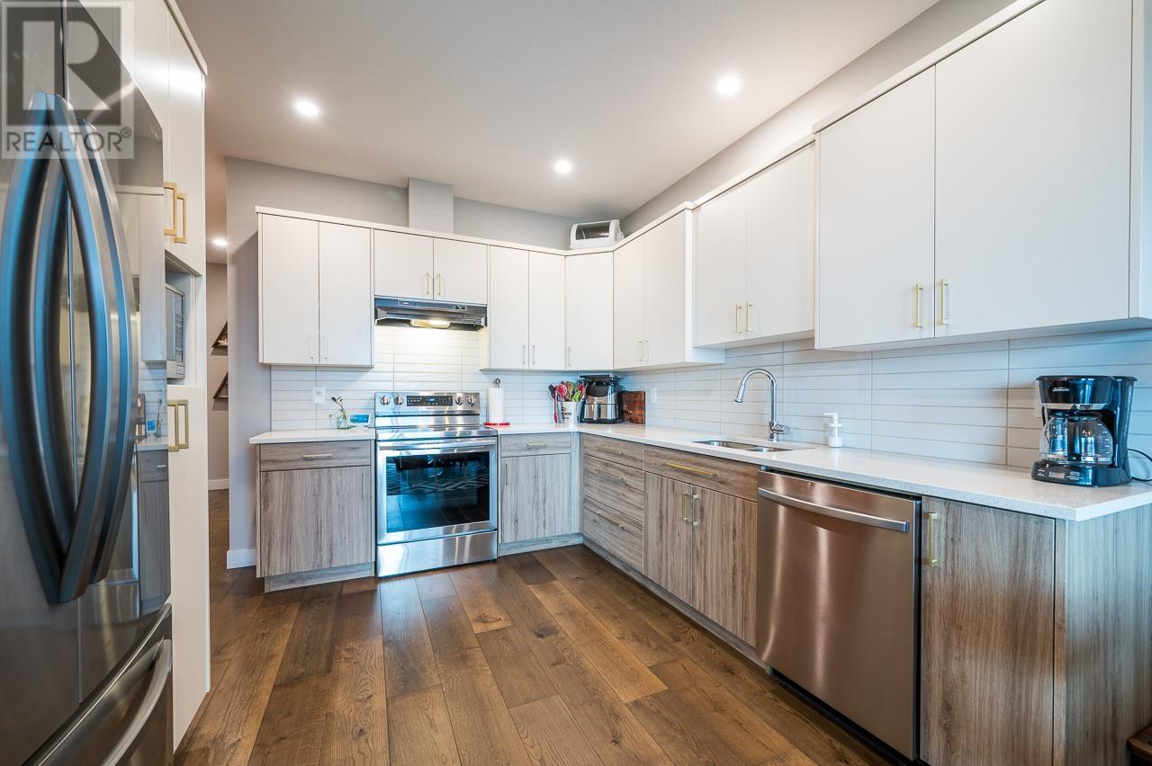 2045 Stagecoach Drive Unit# 106, Kamloops, British Columbia  V2B 0H8 - Photo 7 - 10347025