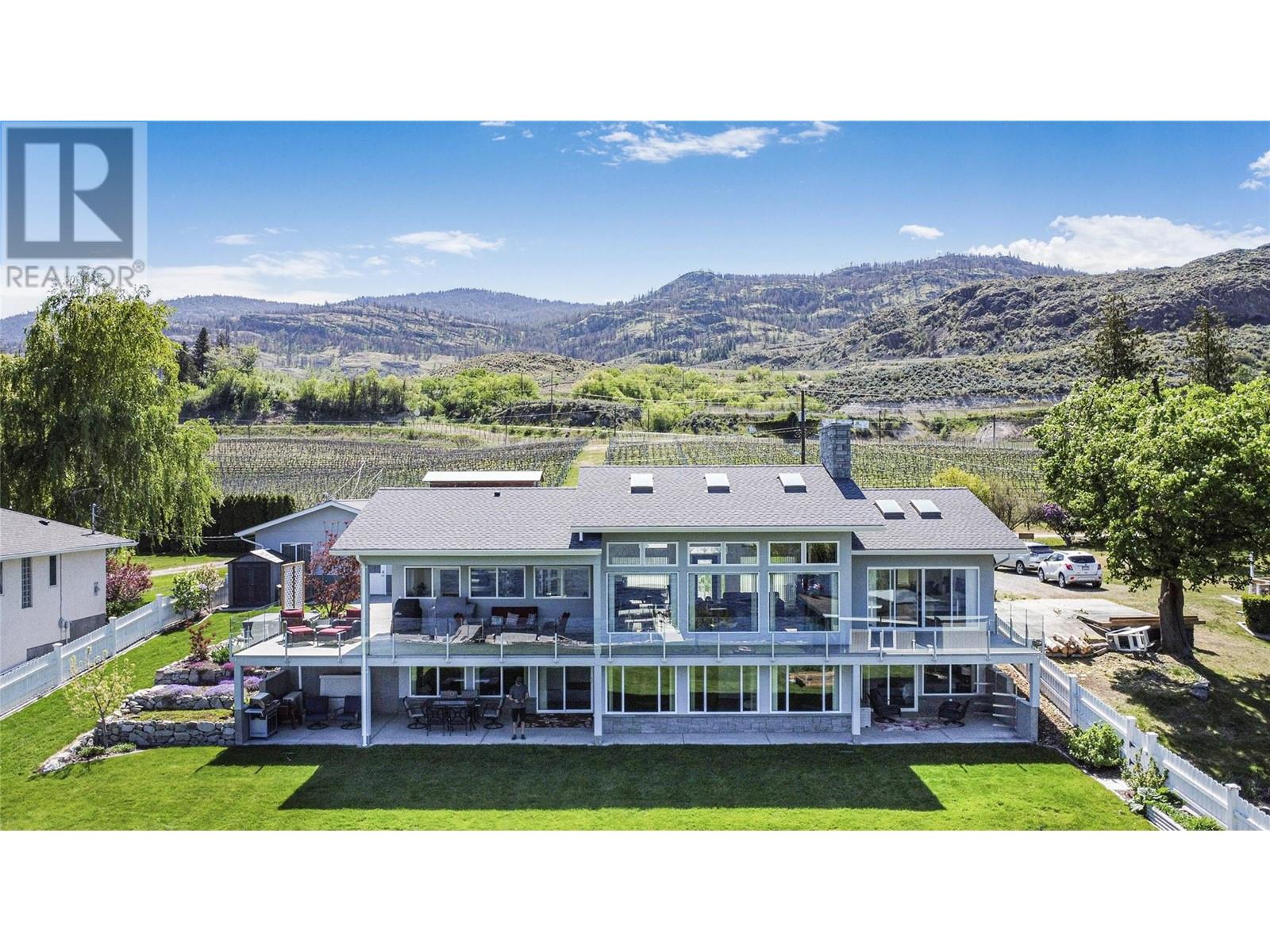 18205 87th Street, Osoyoos, British Columbia  V0H 1V0 - Photo 11 - 10347056