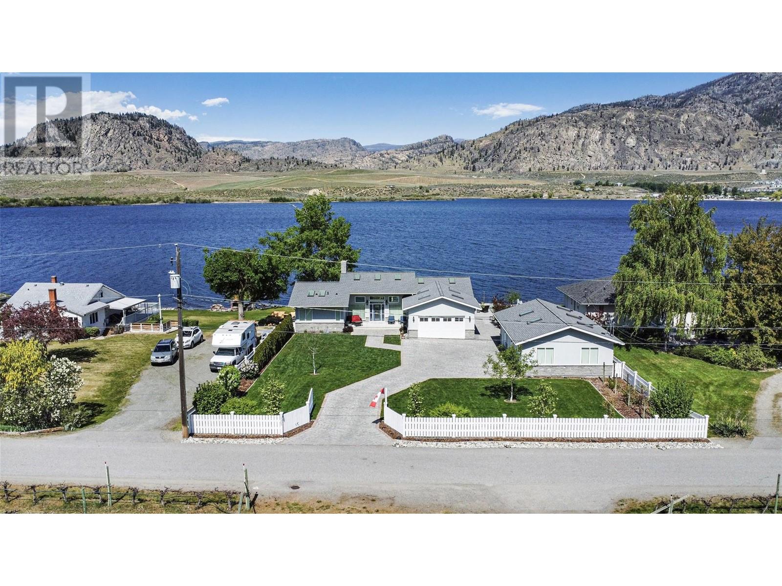 18205 87th Street, Osoyoos, British Columbia  V0H 1V0 - Photo 12 - 10347056