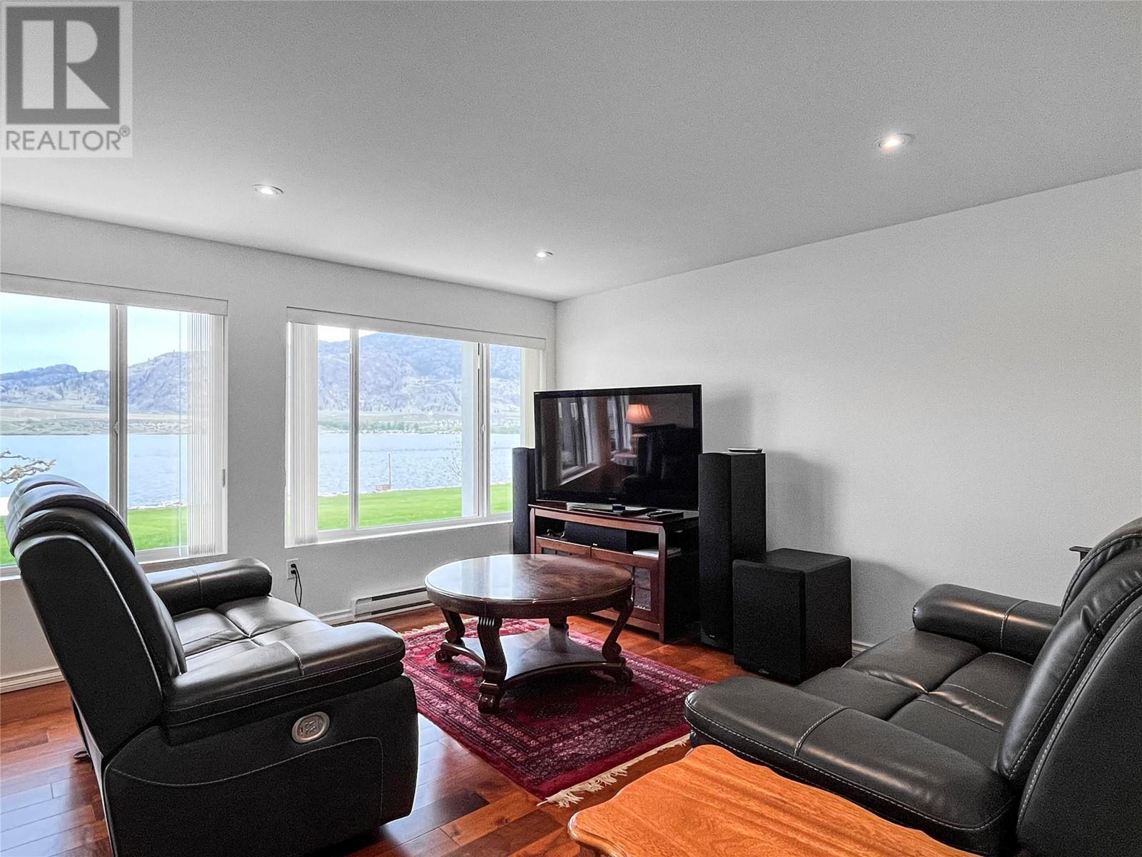 18205 87th Street, Osoyoos, British Columbia  V0H 1V0 - Photo 70 - 10347056